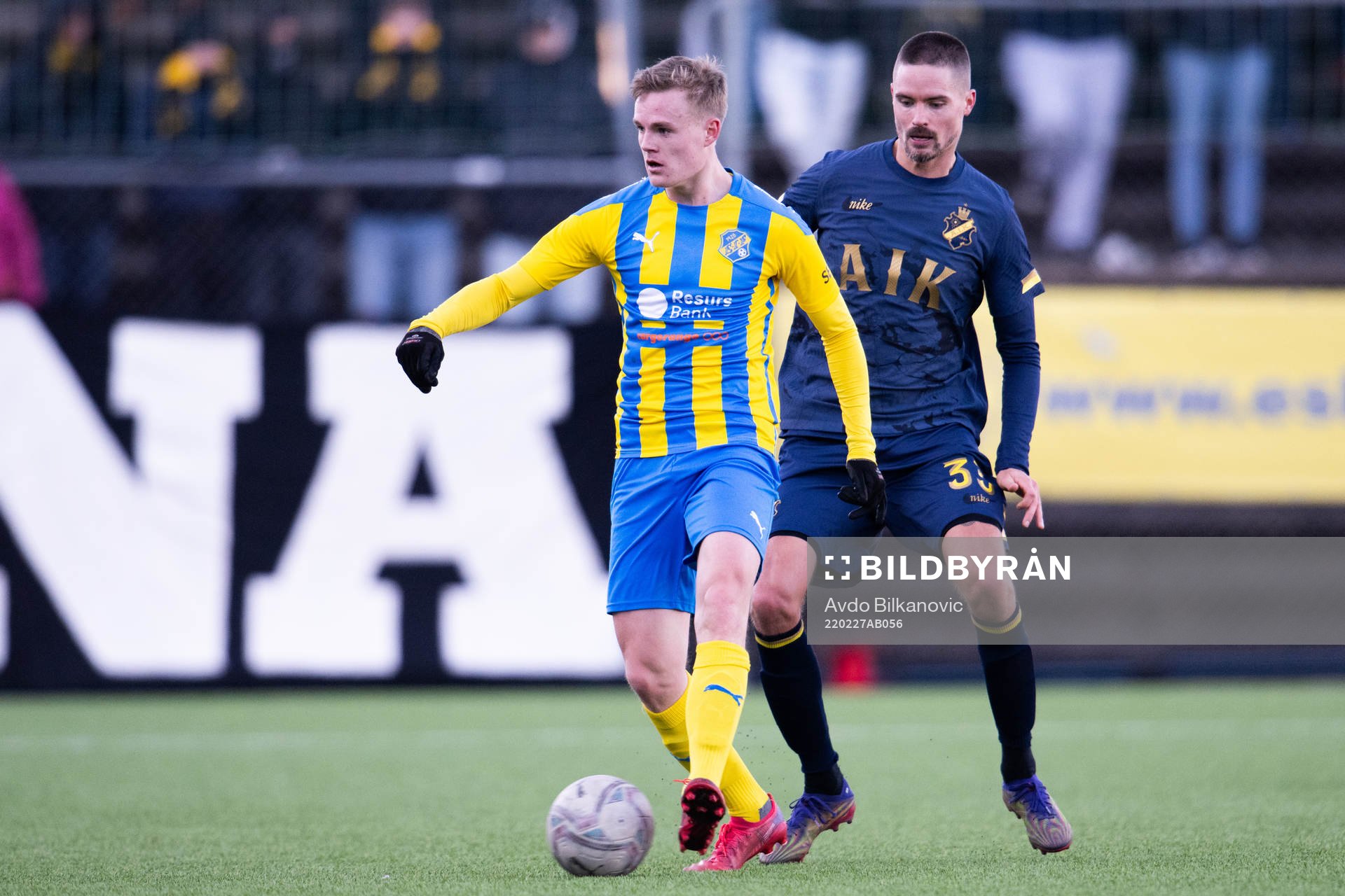 s Mikael Lustig