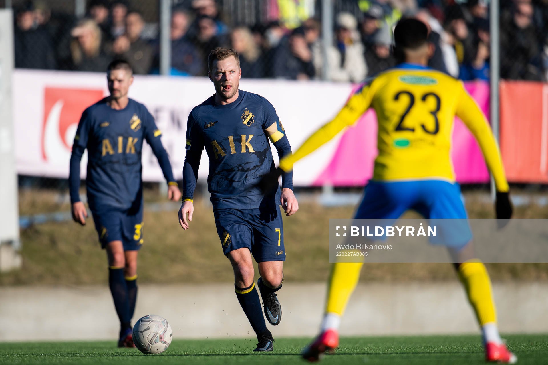 s Sebastian Larsson