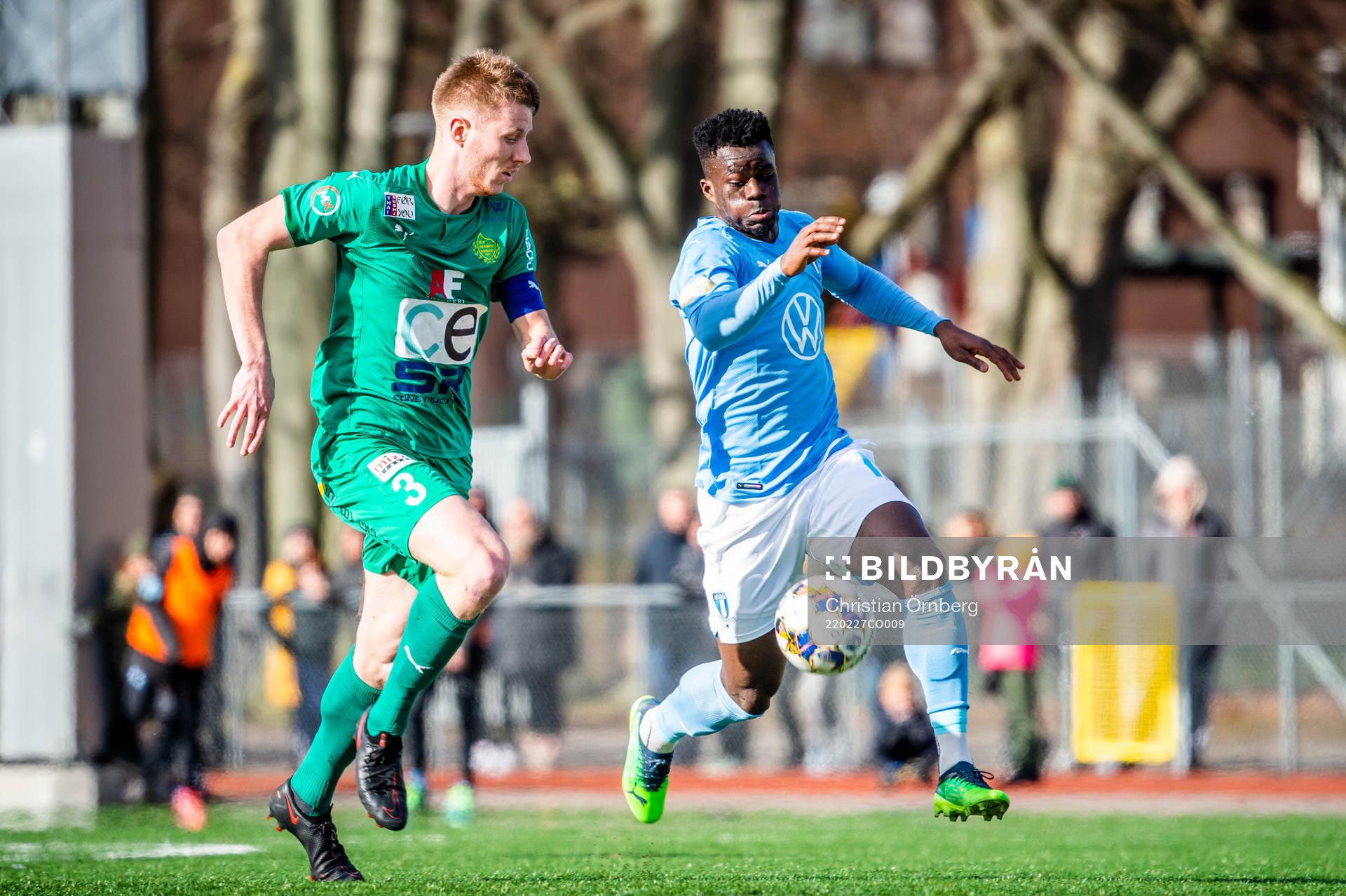 BK Olympics Axel Håkansson mot Malmö FFs Malik Abubakari