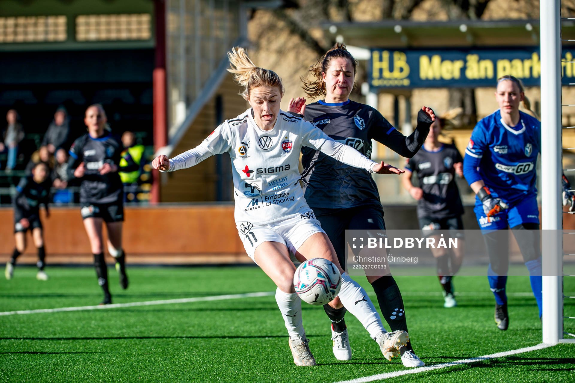 Rosengårds Mimmi Larsson mot Växjös Thea Birgerud