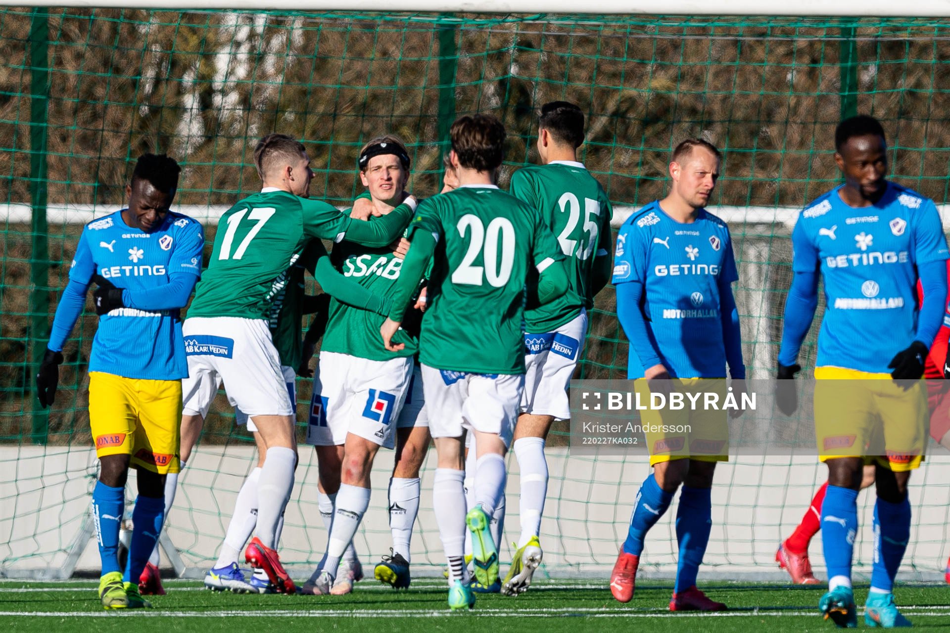 Brages spelare jublar