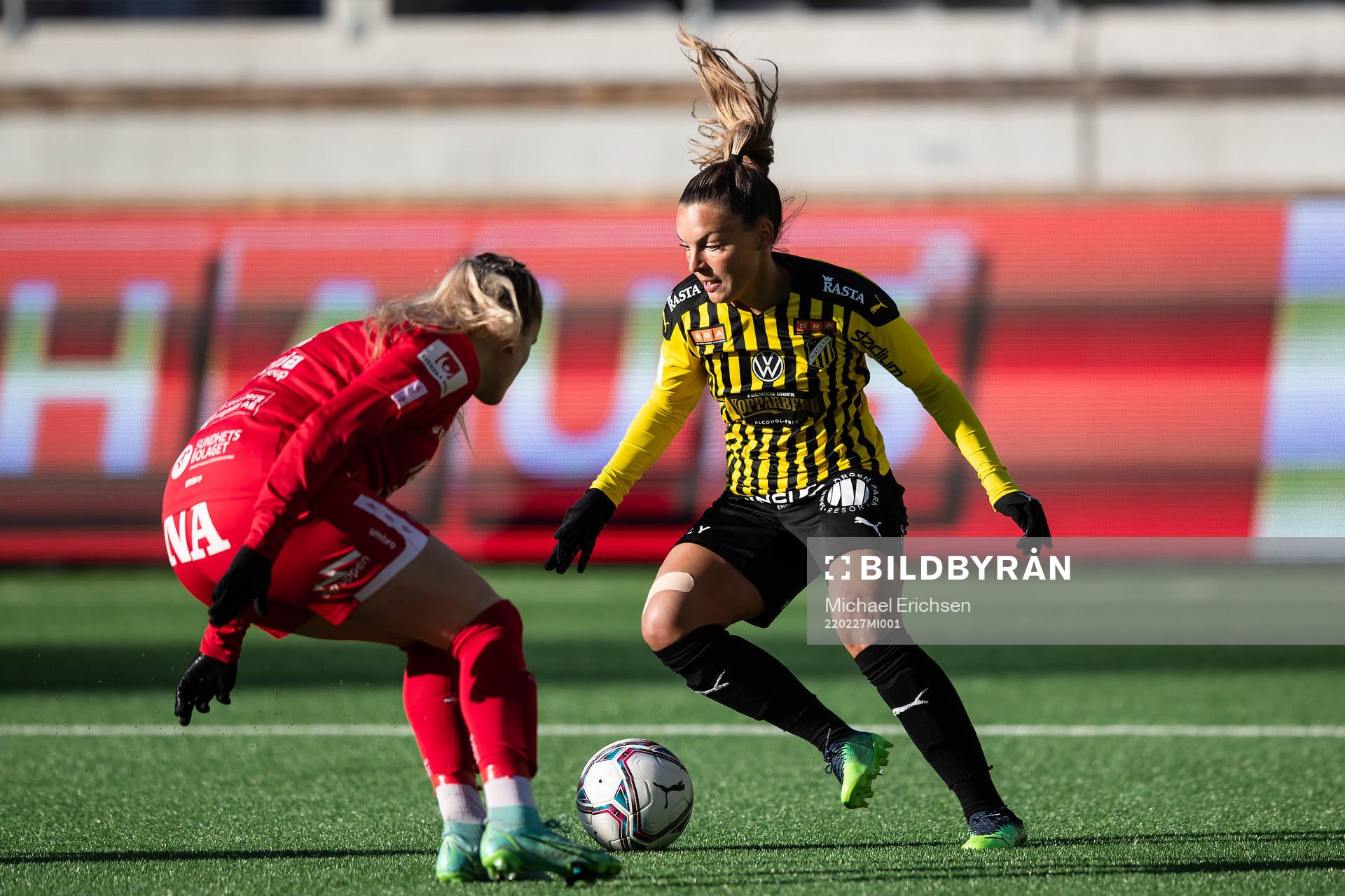 Örebros Elin Pikkujämsä och Häckens Johanna Rytting