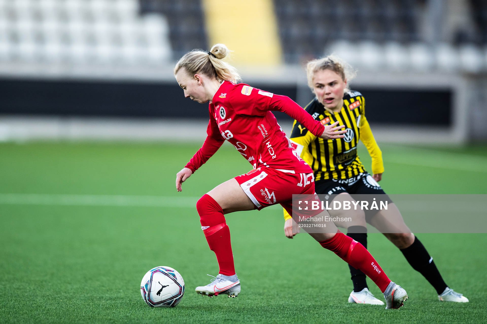 Örebros Nathalie Hoff Persson och Häckens Agla Maria