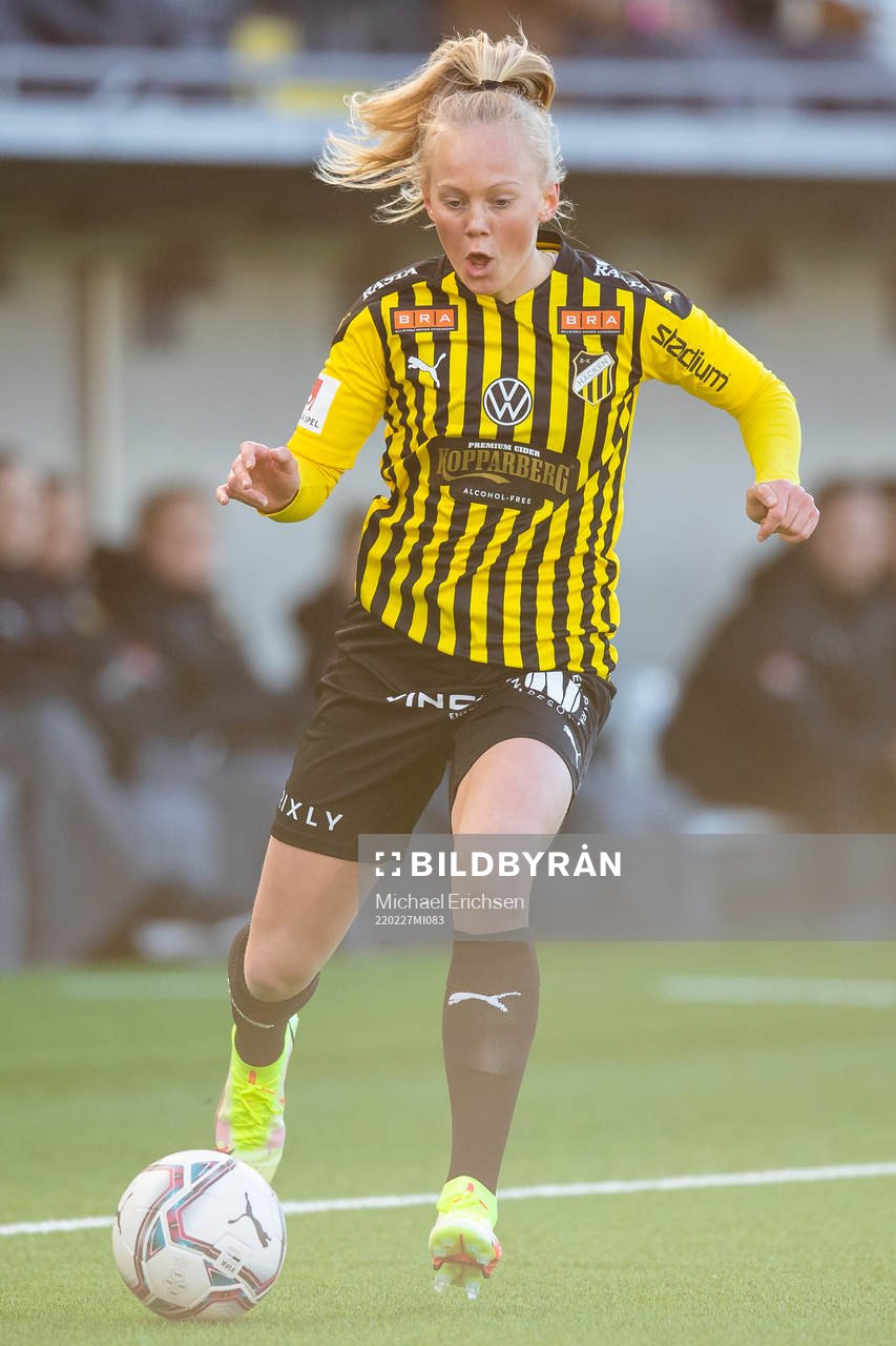 Häckens Molly Johansson