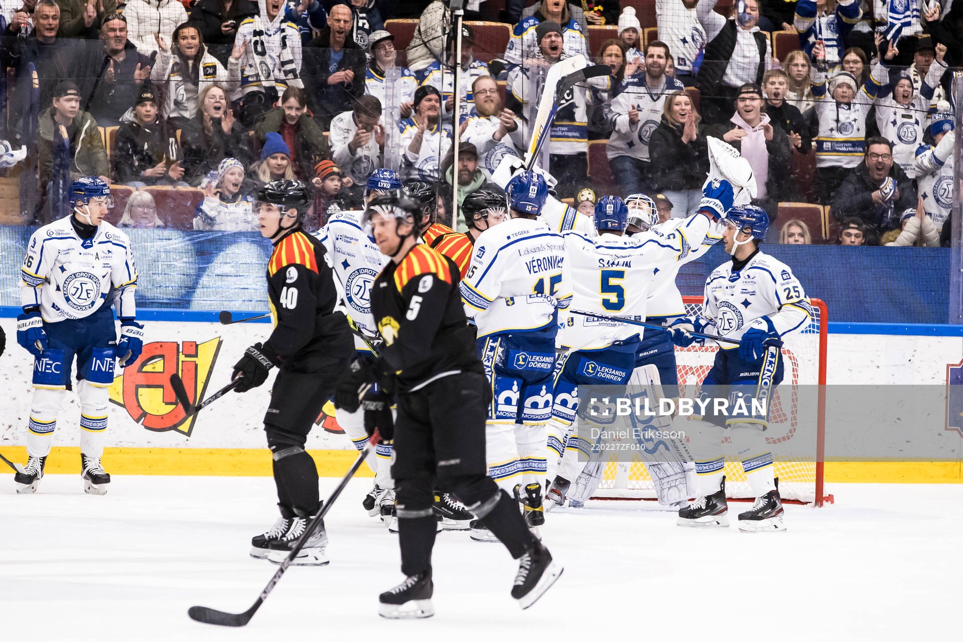Leksands spelarna jublar