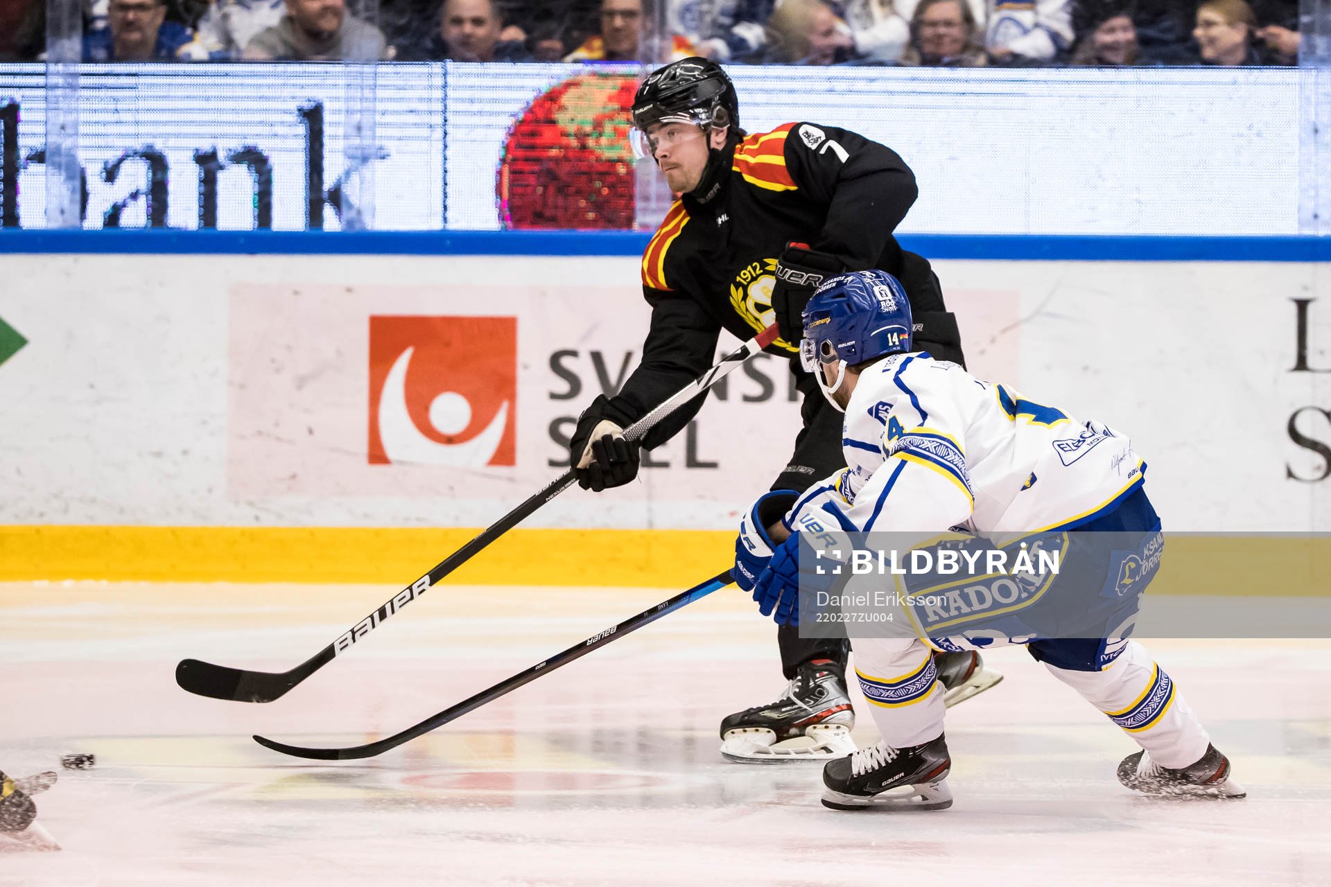 Brynäs Marcus Björk och Leksands Oskar Lang