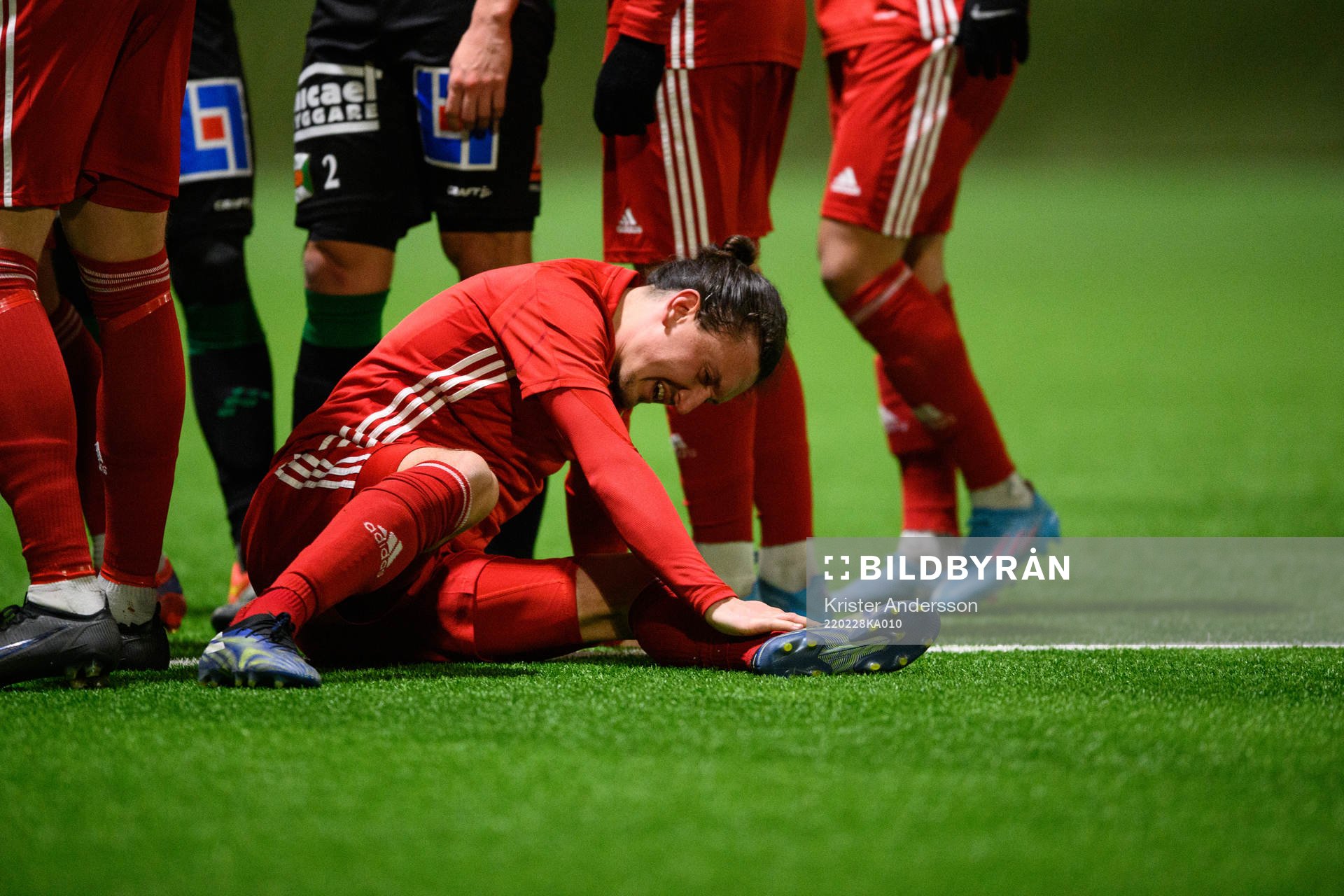 Östers Mattias Pavic har ont