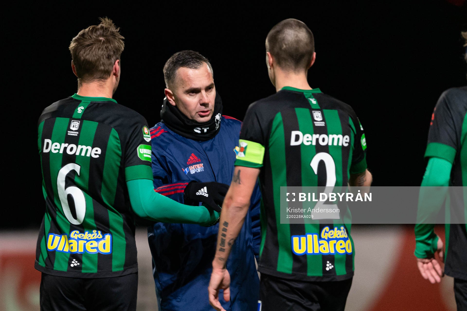 Östers tränare Srdjan Tufegdzic efter fotbollsmatchen i Svenska Cupen mellan Varberg och Öster den 28 februari 2022 i Varberg. 