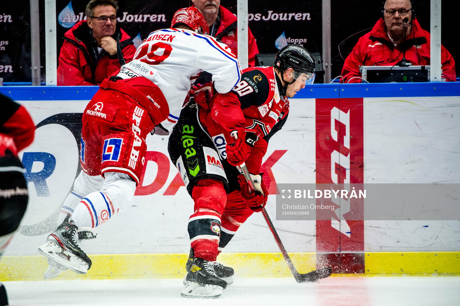 Malmö Redhawks Lance Bouma mot Timrås Morten Madsen
