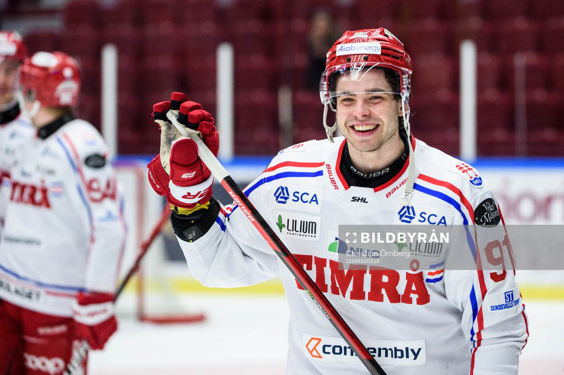 Timrås Viktor Lodin jublar