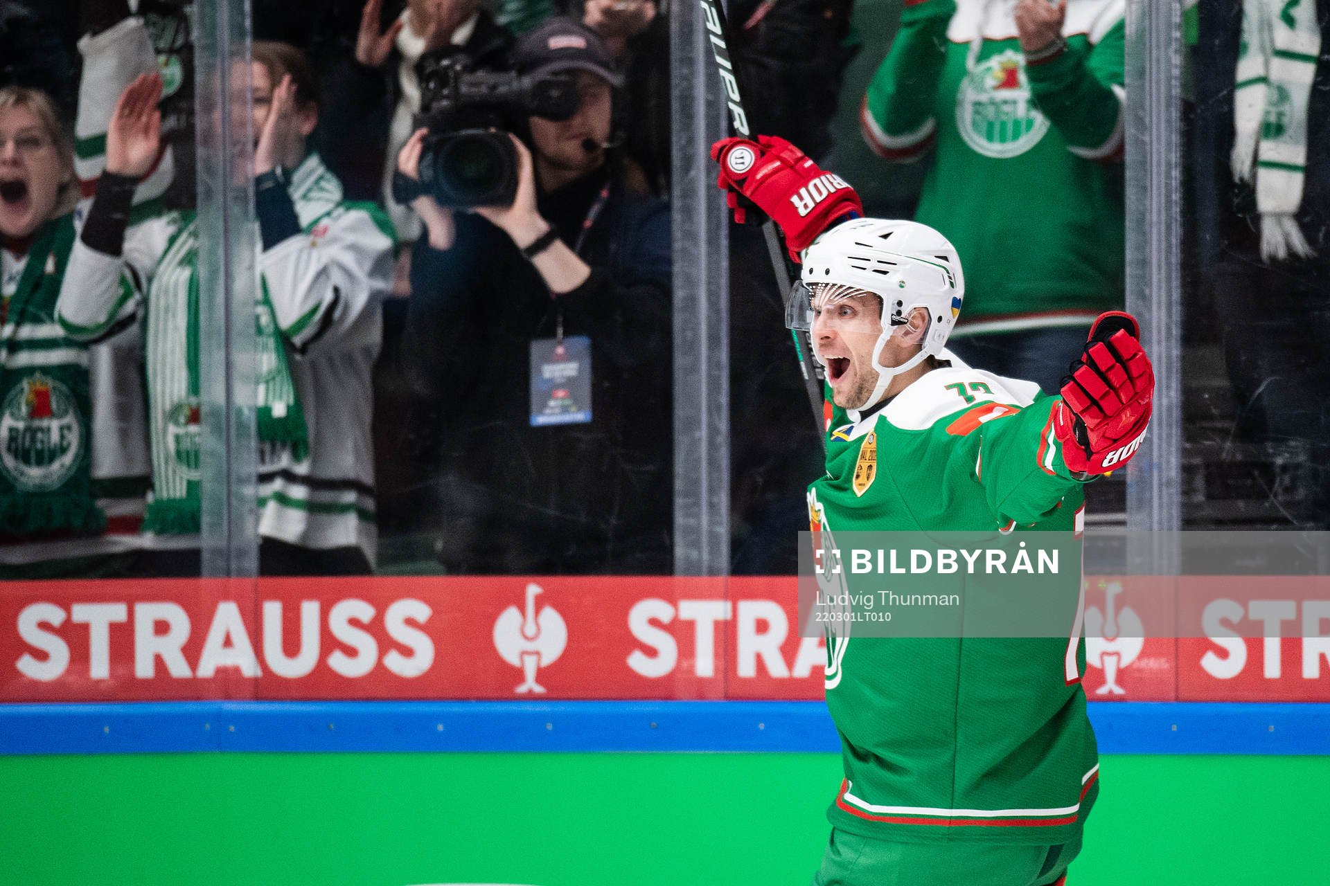 Daniel Zaar of Rögle celebrates