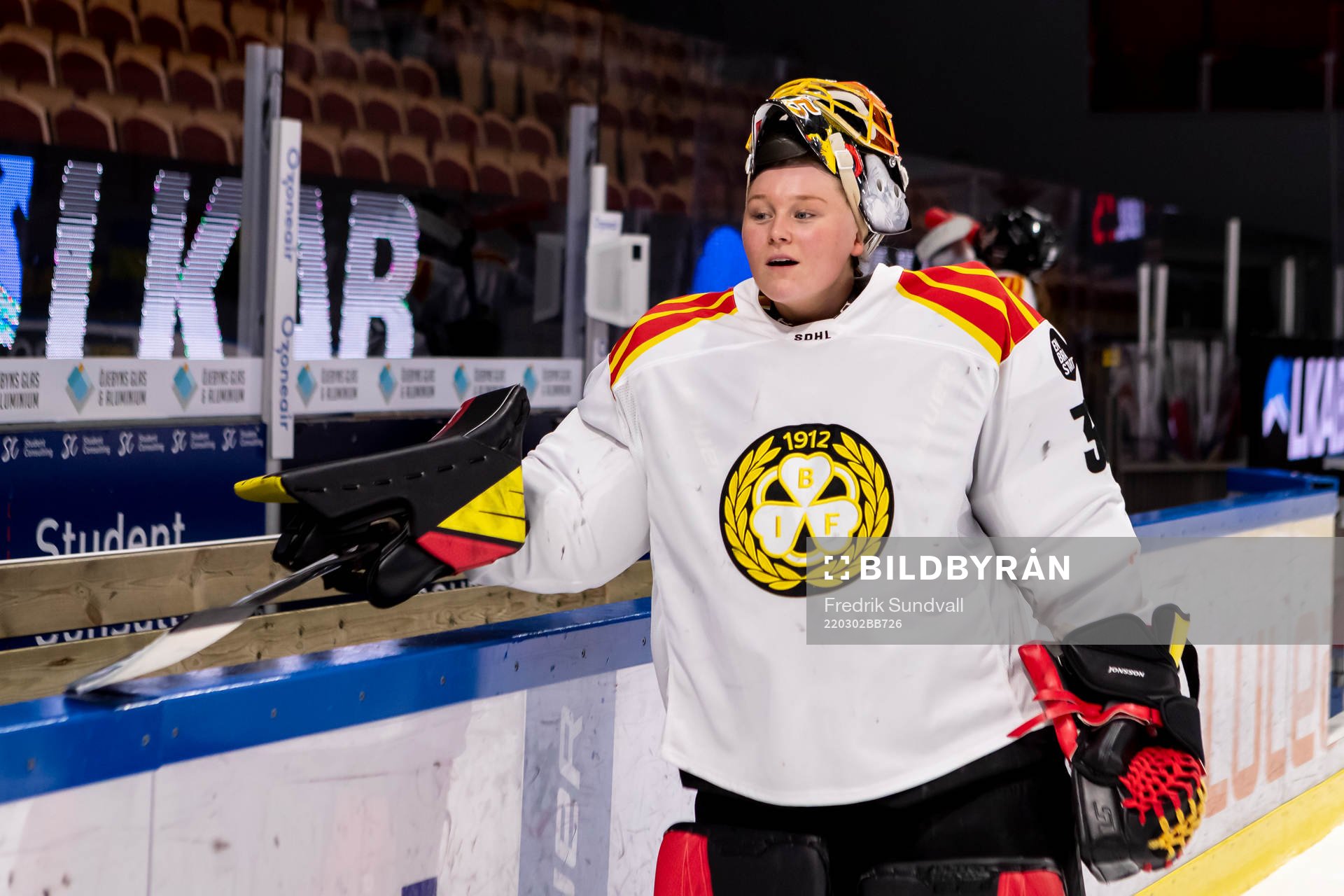 Brynäs målvakt Ellen Jonsson jublar