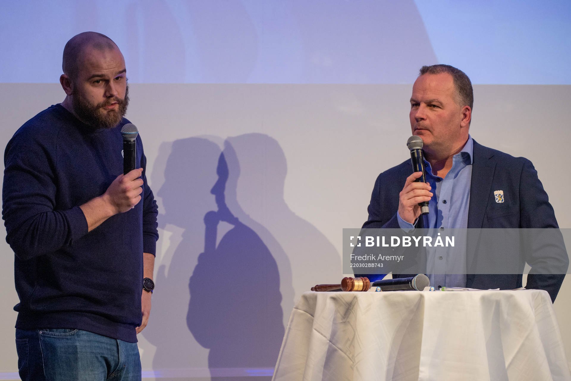 IFK Göteborgs sport manager Pontus Frostvik intervjuvas