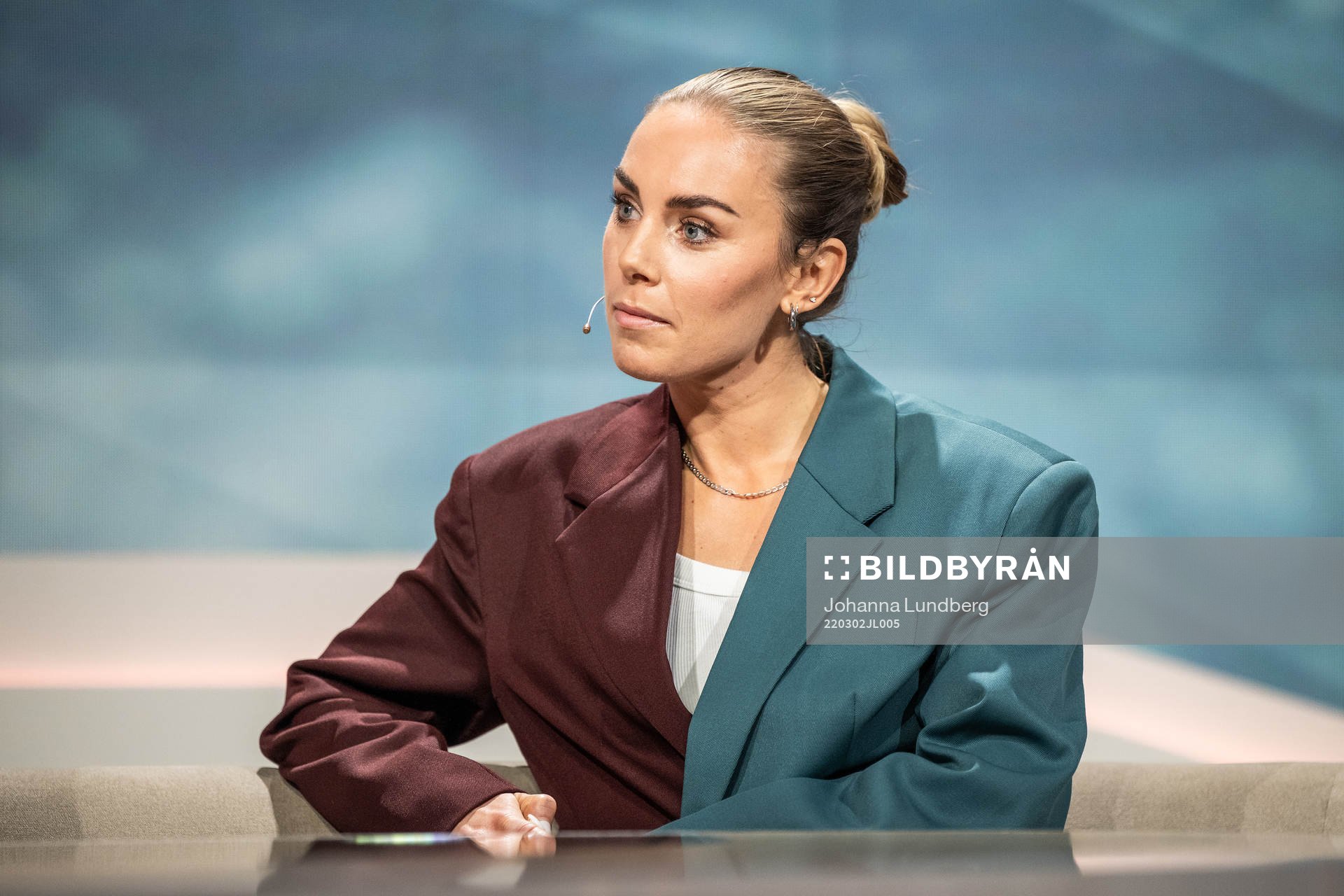 Petronella Ekroth i Viaplays studio