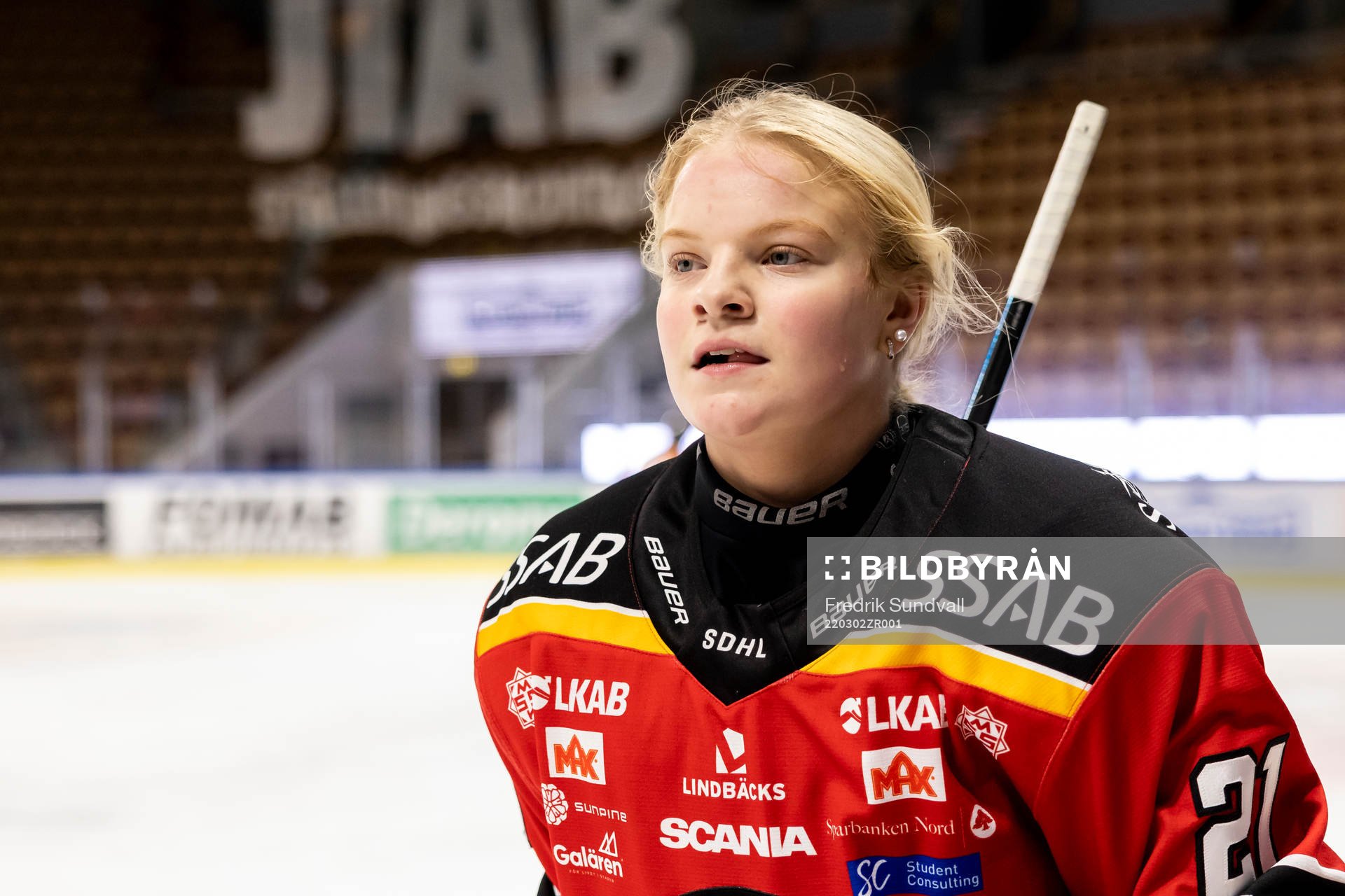 Luleås Astrid Lindeberg utan hjälm