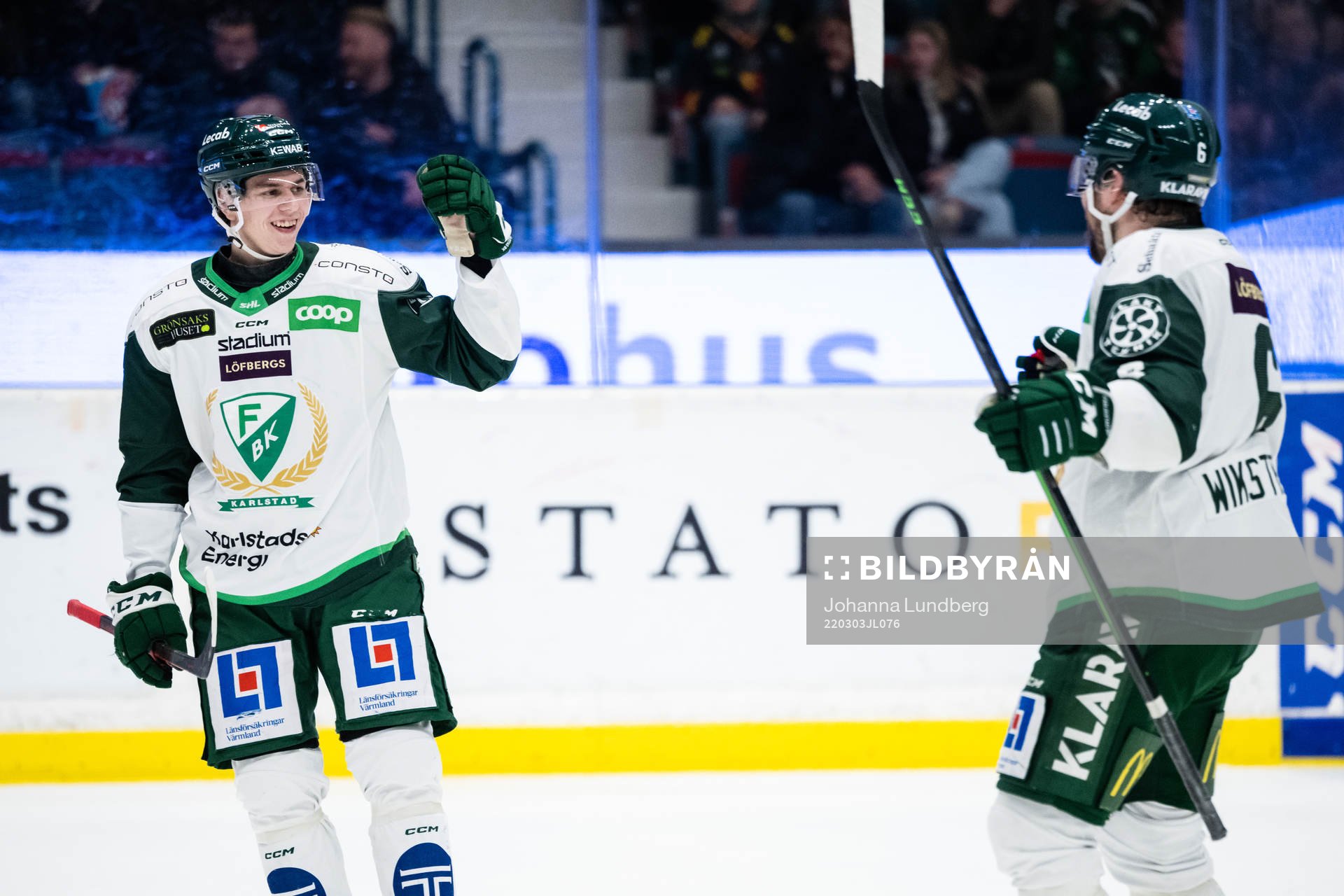 Färjestads Albert Johansson jublar