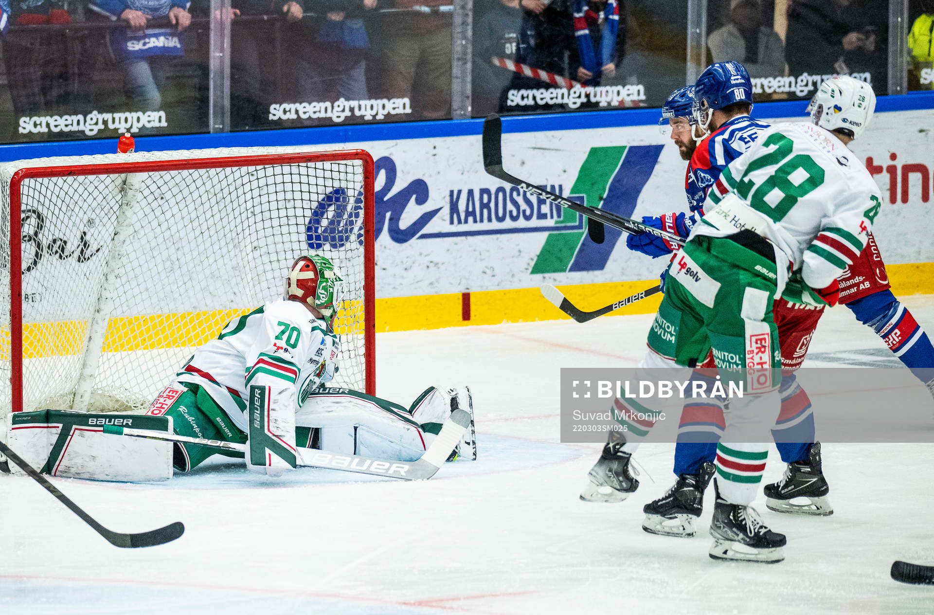 Oskarshamns Hynek Zohorna gör 1-0 bakom Rögles målvakt