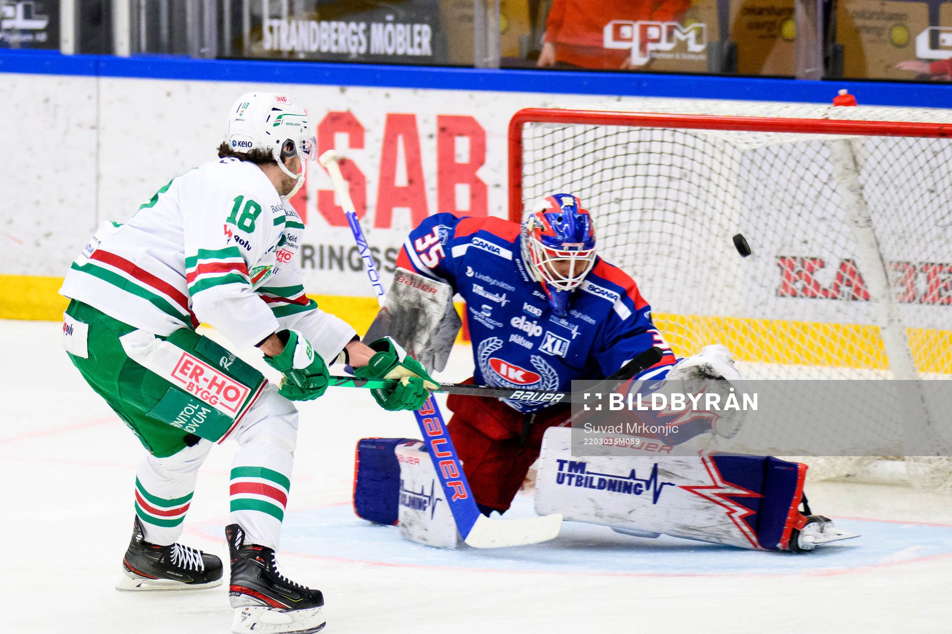 Rögles Dennis Everberg gör 3-5 på straff