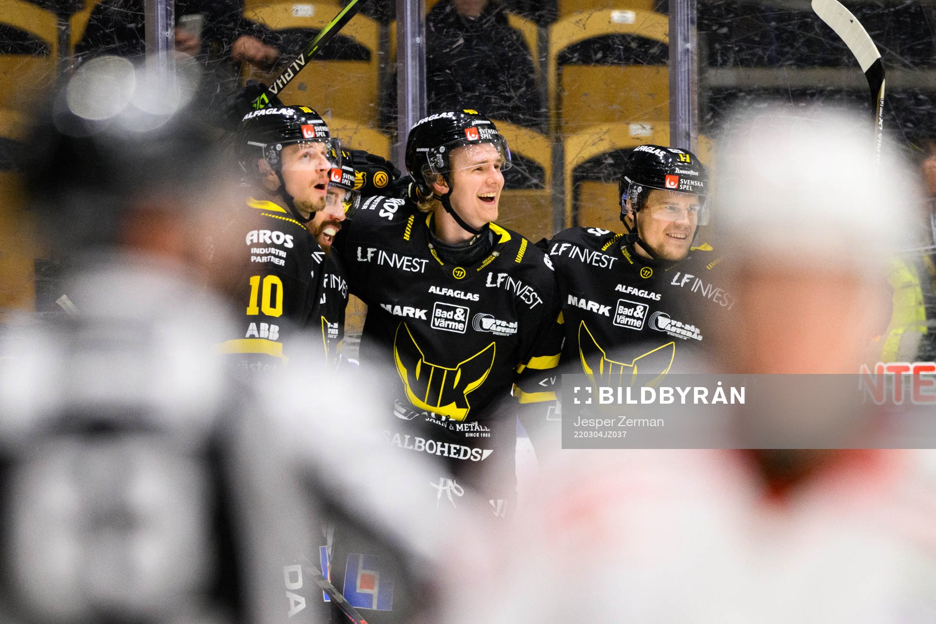 Västerås Isak Skedung jublar