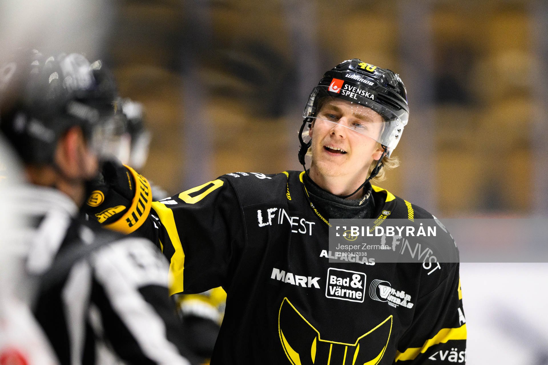 Västerås Isak Skedung jublar