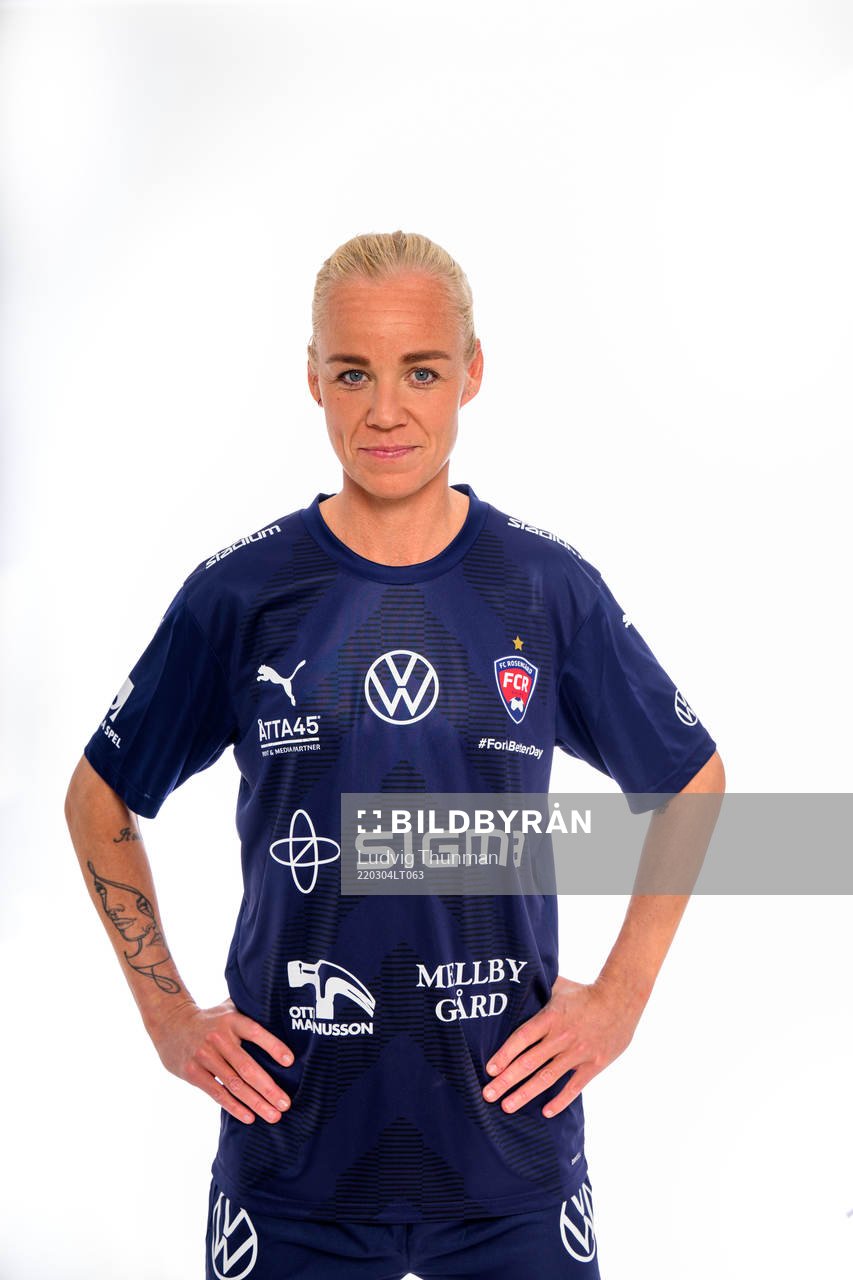 Carloline Seger