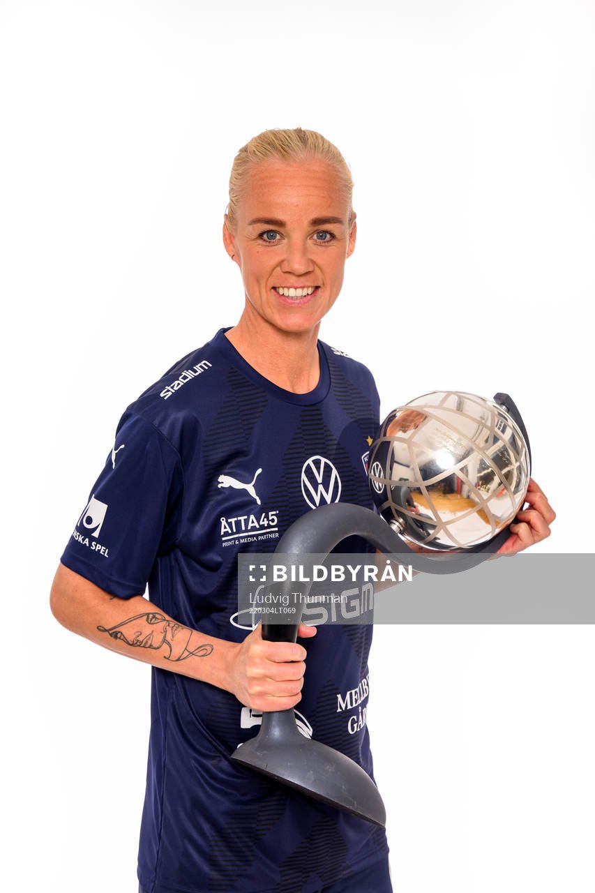 Carloline Seger