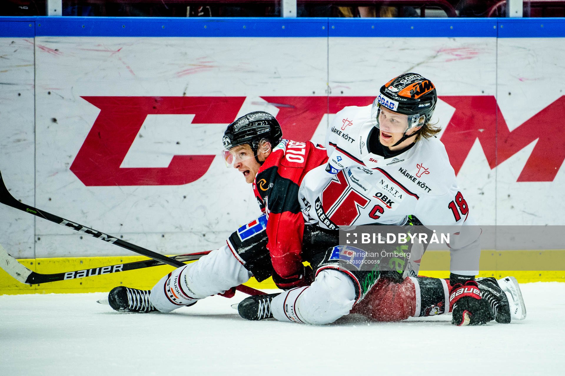 Örebros Rodrigo Abols mot Malmö Redhawks Johan Olofsson