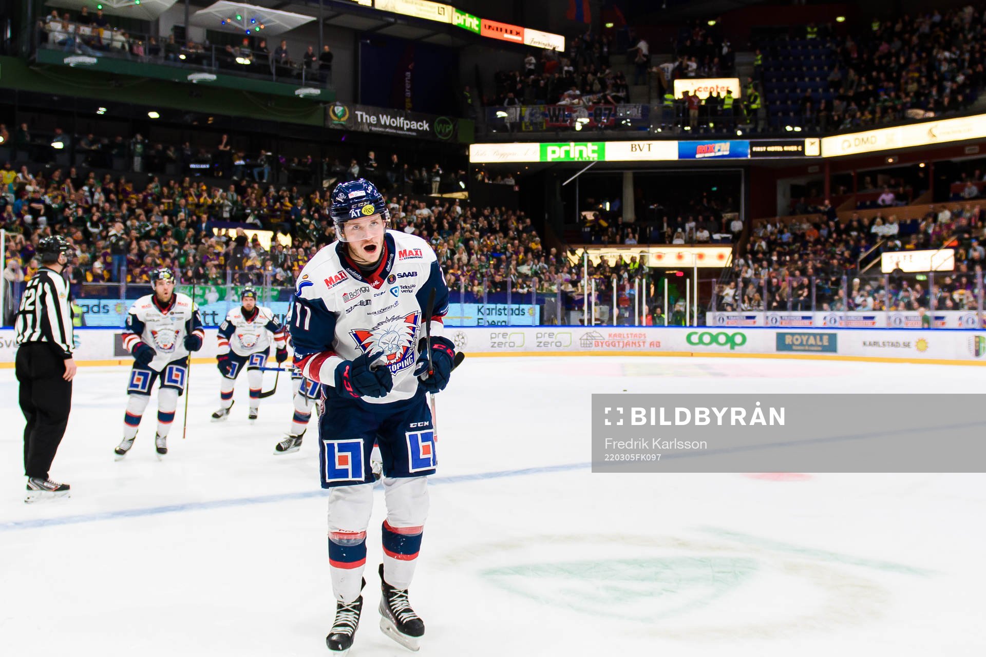 Linköpings Henrik Törnqvist jublar