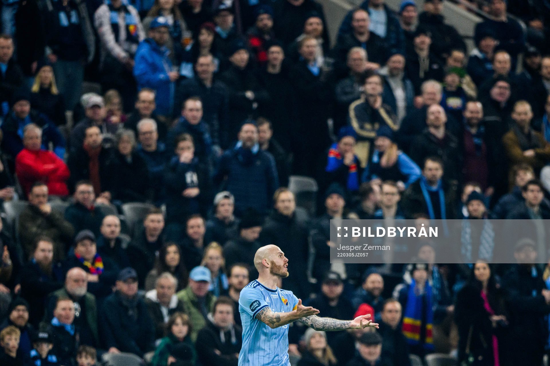 Djurgårdens Magnus Eriksson reagerar