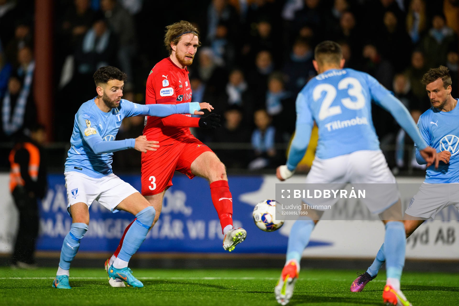 Malmö FFs Erdal Rakip och Värnamos Hampus Näsström