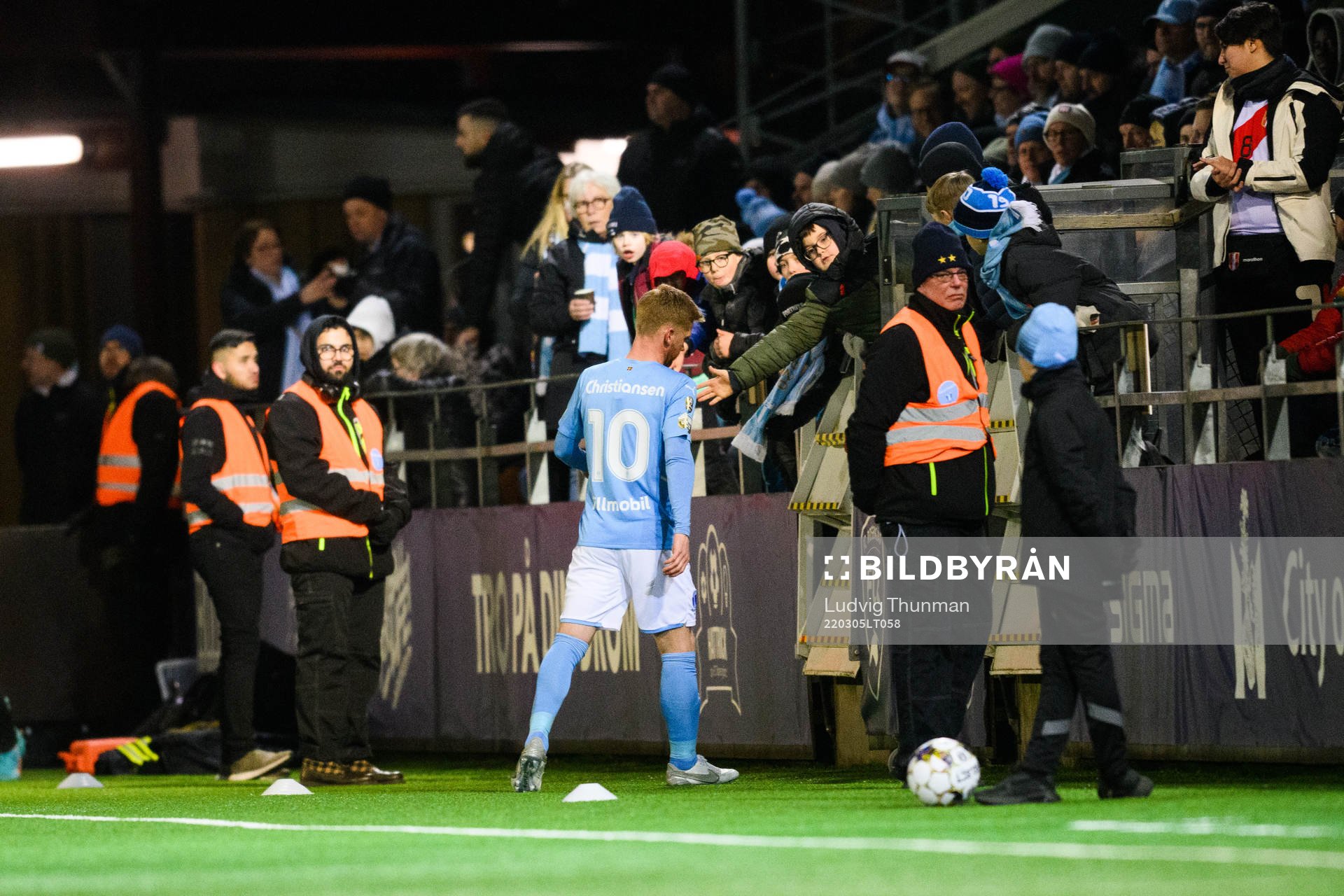 Malmö FFs Anders Christiansen lämnar planen strax