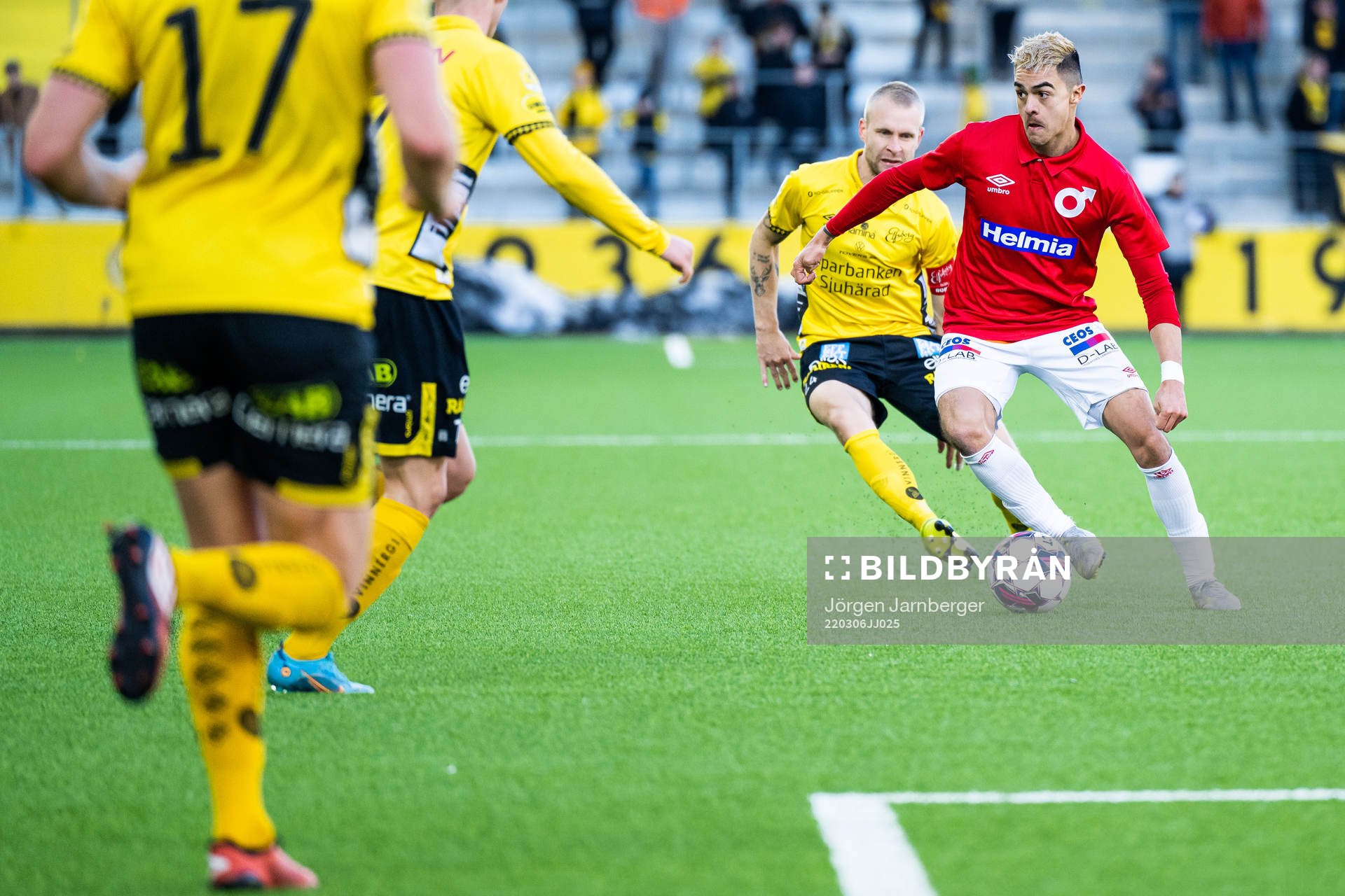 Elfsborgs Johan Larsson och Degerfors Diego Campos