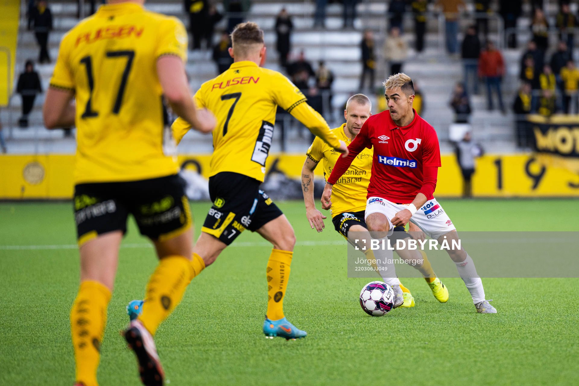 Degerfors Diego Campos och Elfsborgs Johan Larsson