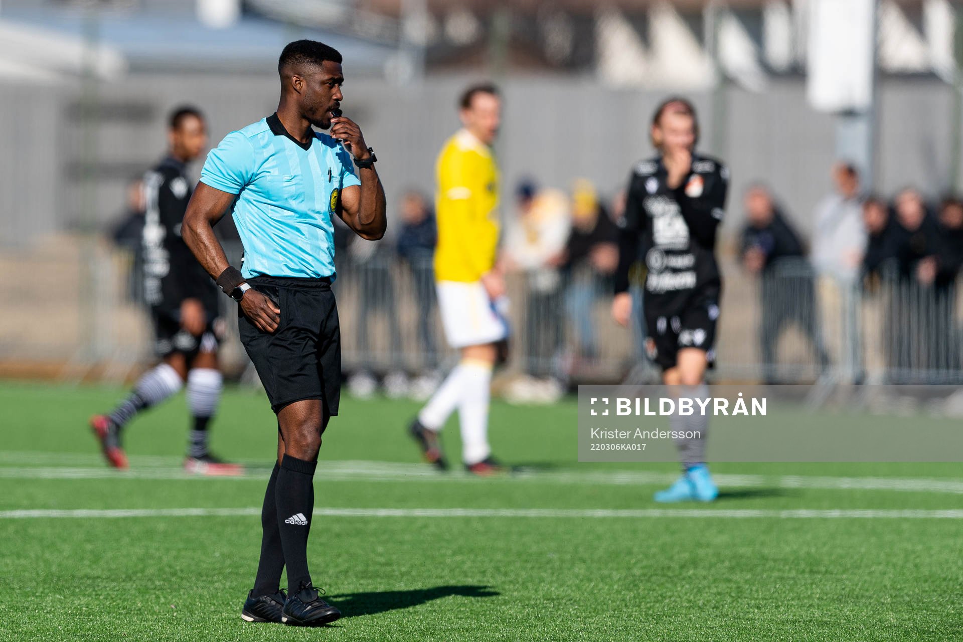 Domare Fredrik Oppong