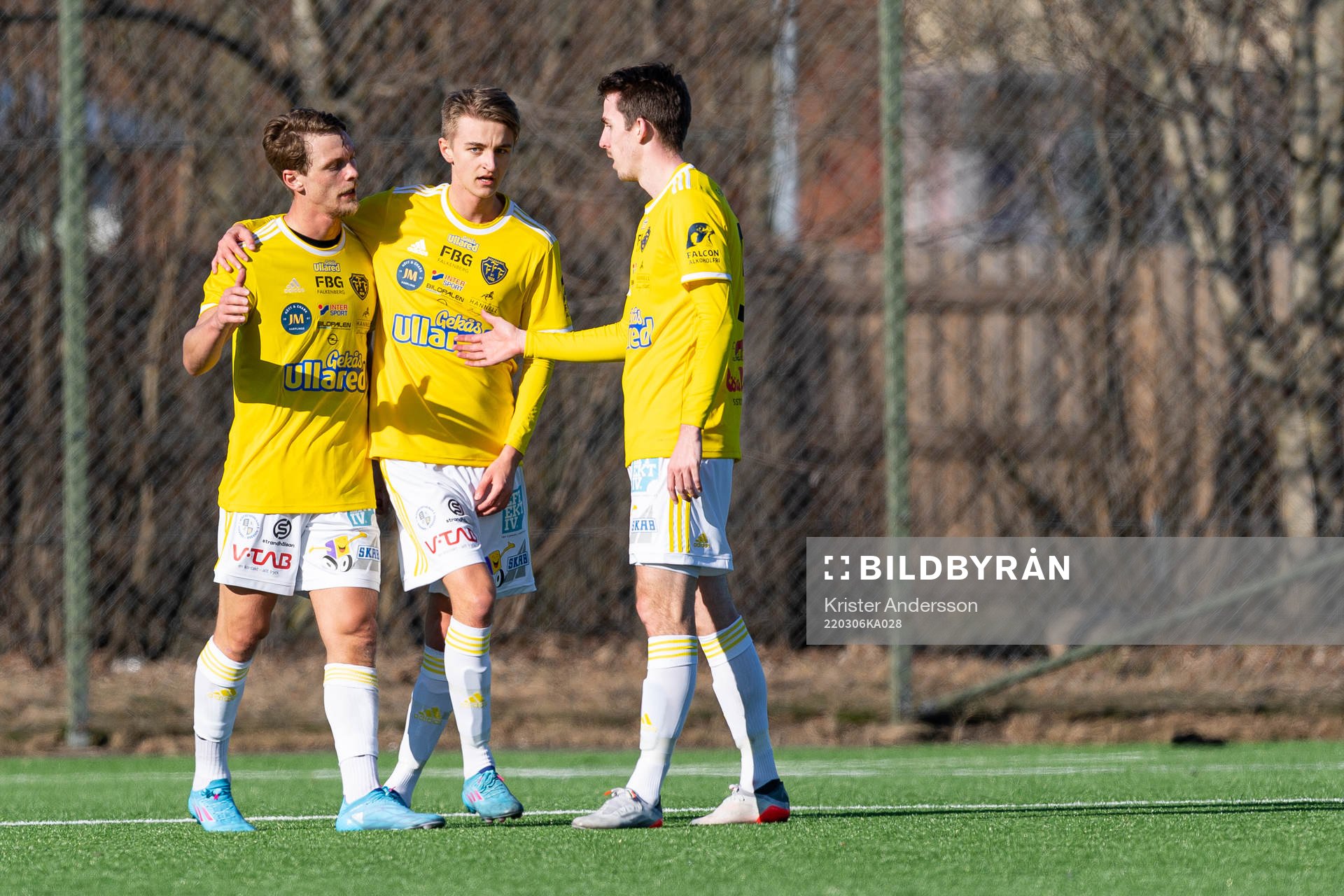 Falkenbergs Robin Hofsö jublar