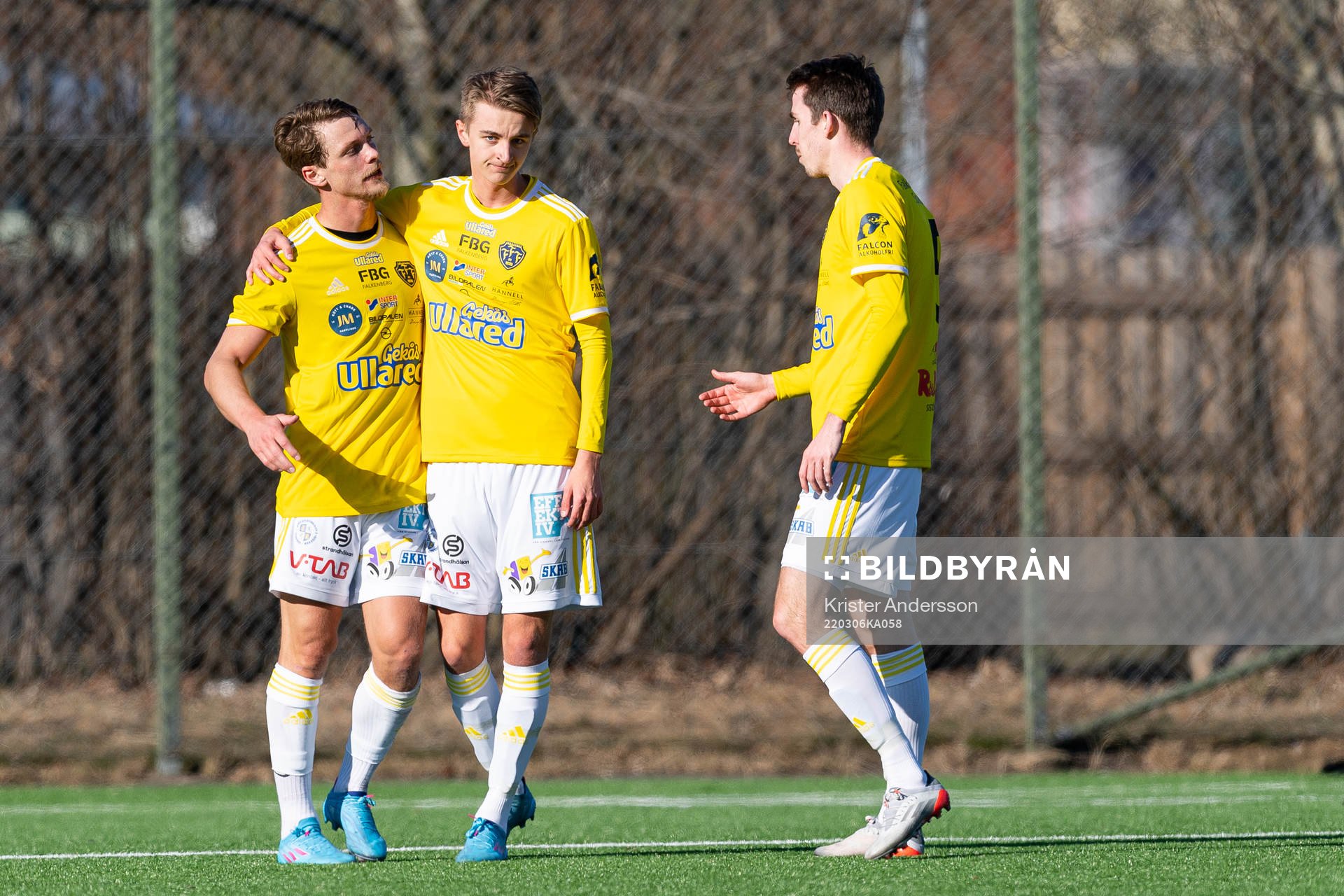 Falkenbergs Robin Hofsö jublar