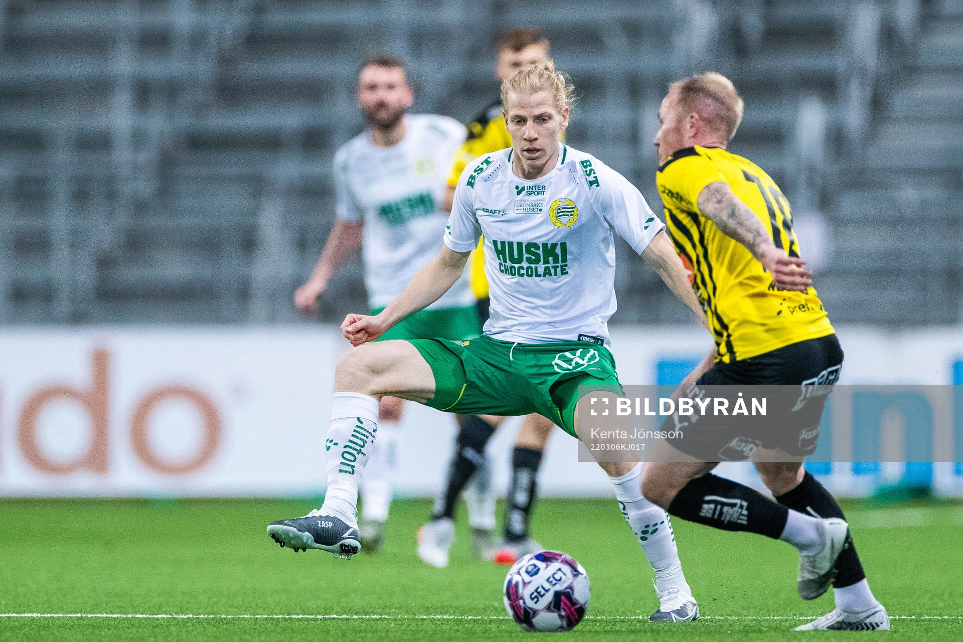 Hammarbys Gustav Ludwigson och Häckens Mikkel Rygaard