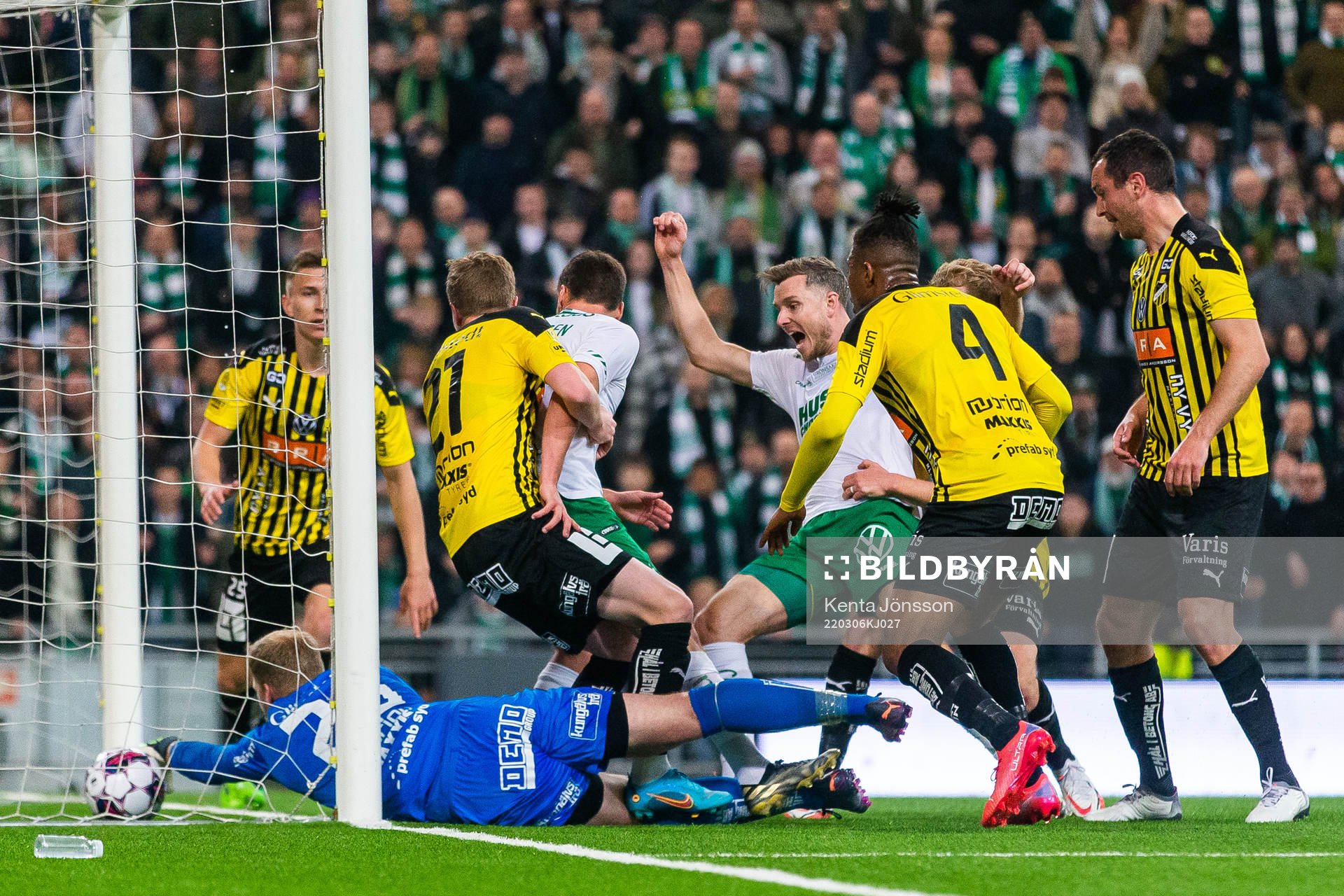 Hammarbys Darijan Bojanic (ej i bild) gör 1-0 bakom