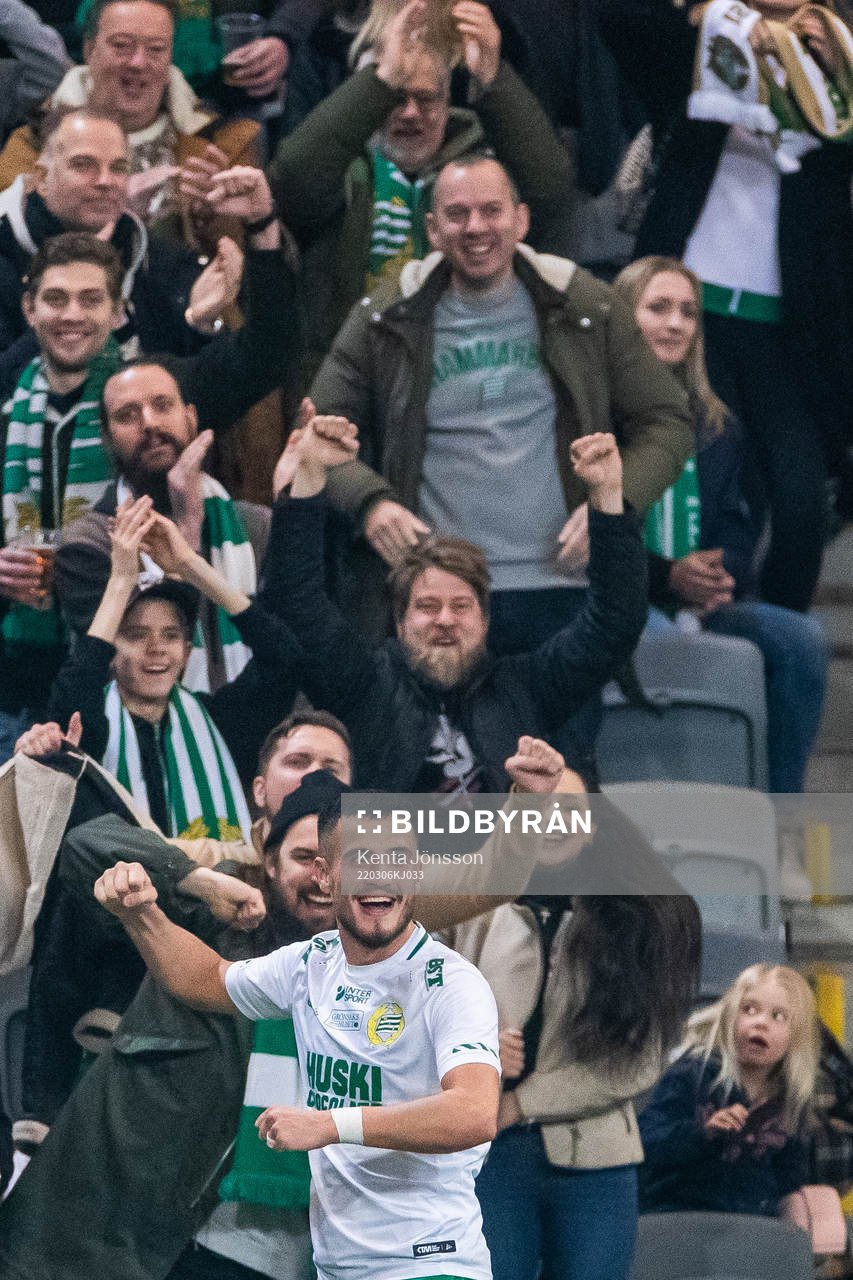 Hammarbys Astrit Selmani jublar