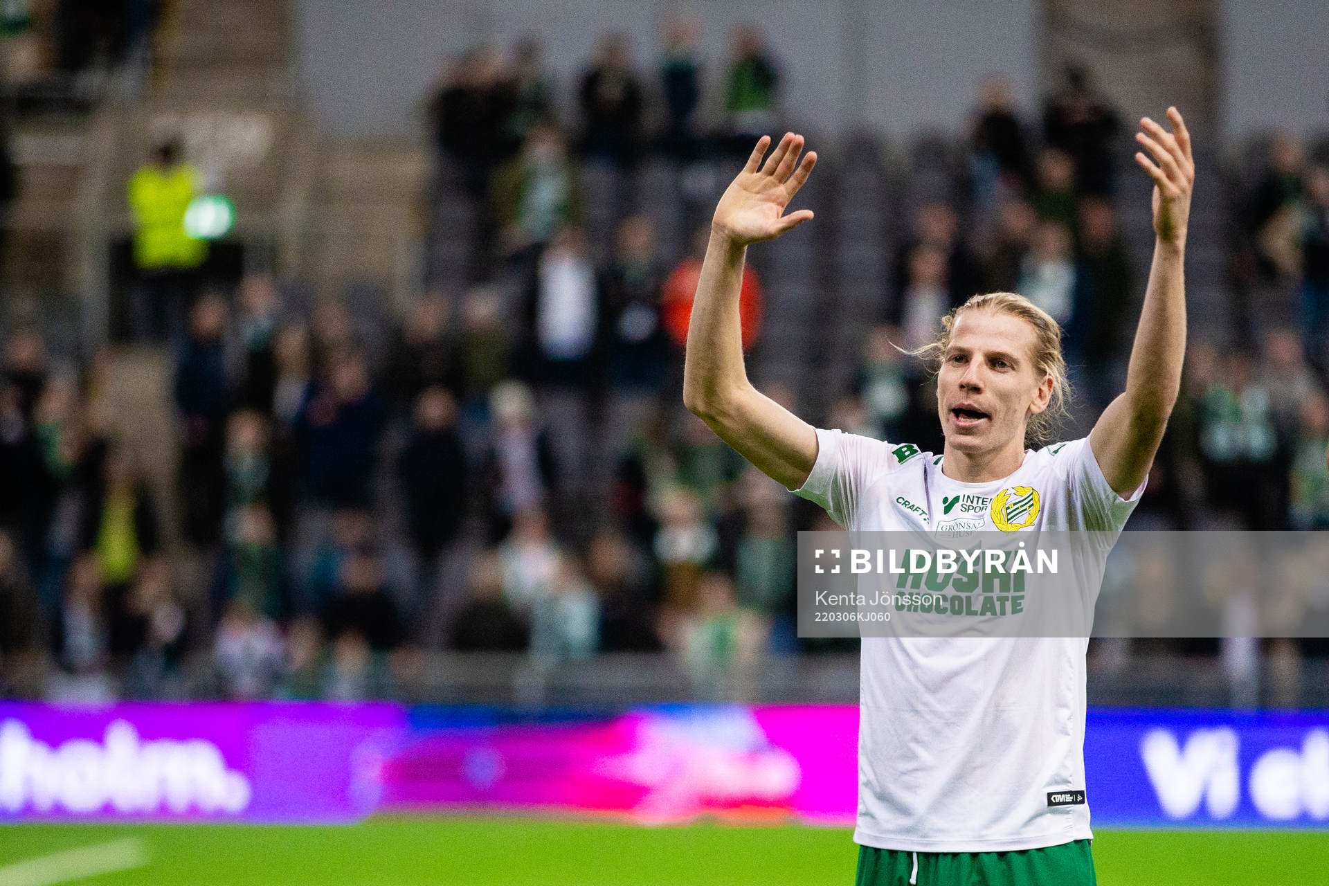 Hammarbys Gustav Ludwigson jublar