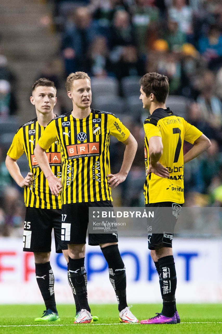 Häckens Kristoffer Lund Hansen, Gustav Berggren och Leo