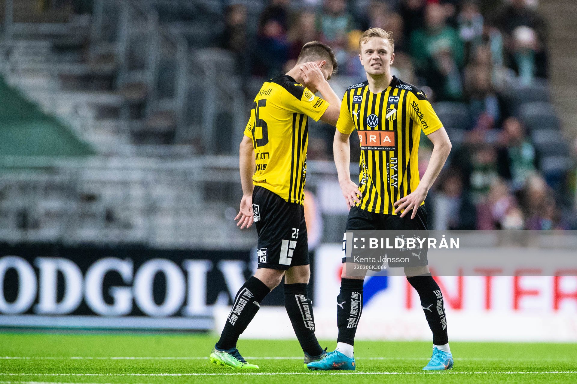 Häckens Kristoffer Lund Hansen och Gustav Berggren deppar