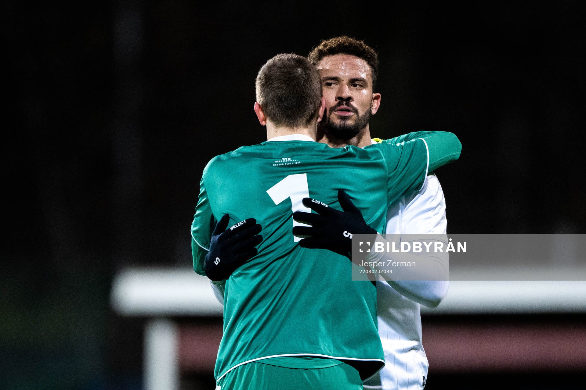 Örebros målvakt Bobby Allain och Fabio De Sousa Silva