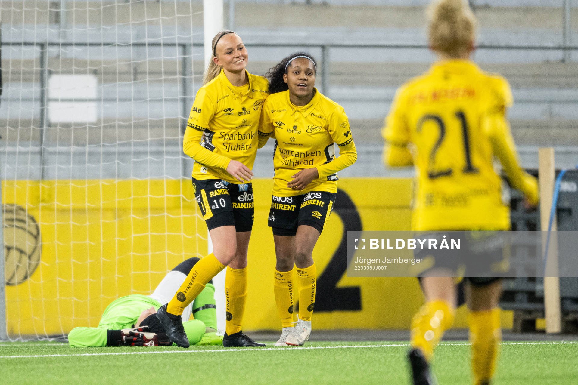 Elfsborgs Matilda Ståhlbom Karlsson och Vanessa Lopez