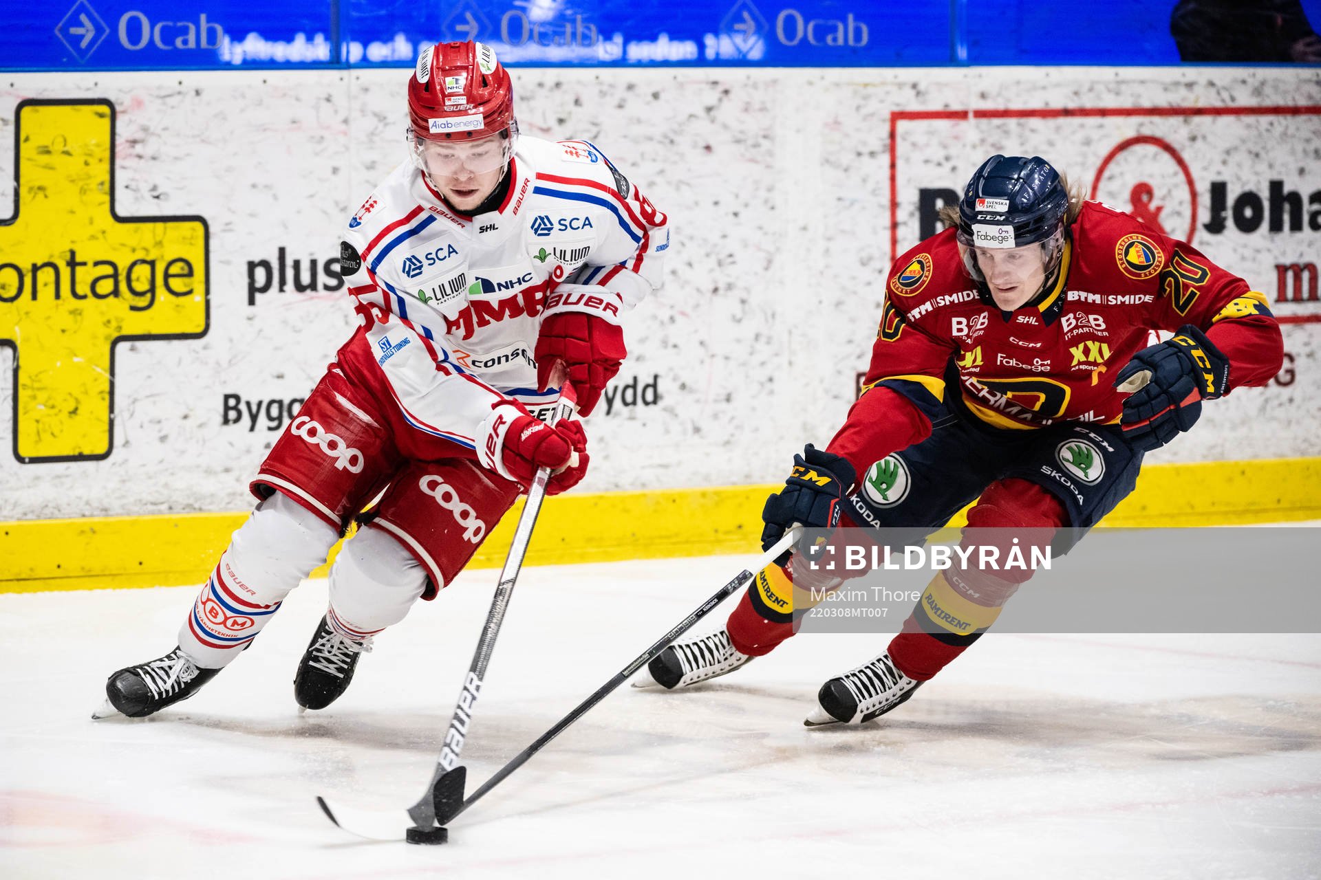 Timrås Filip Westerlund och Djurgårdens Marcus Sörensen