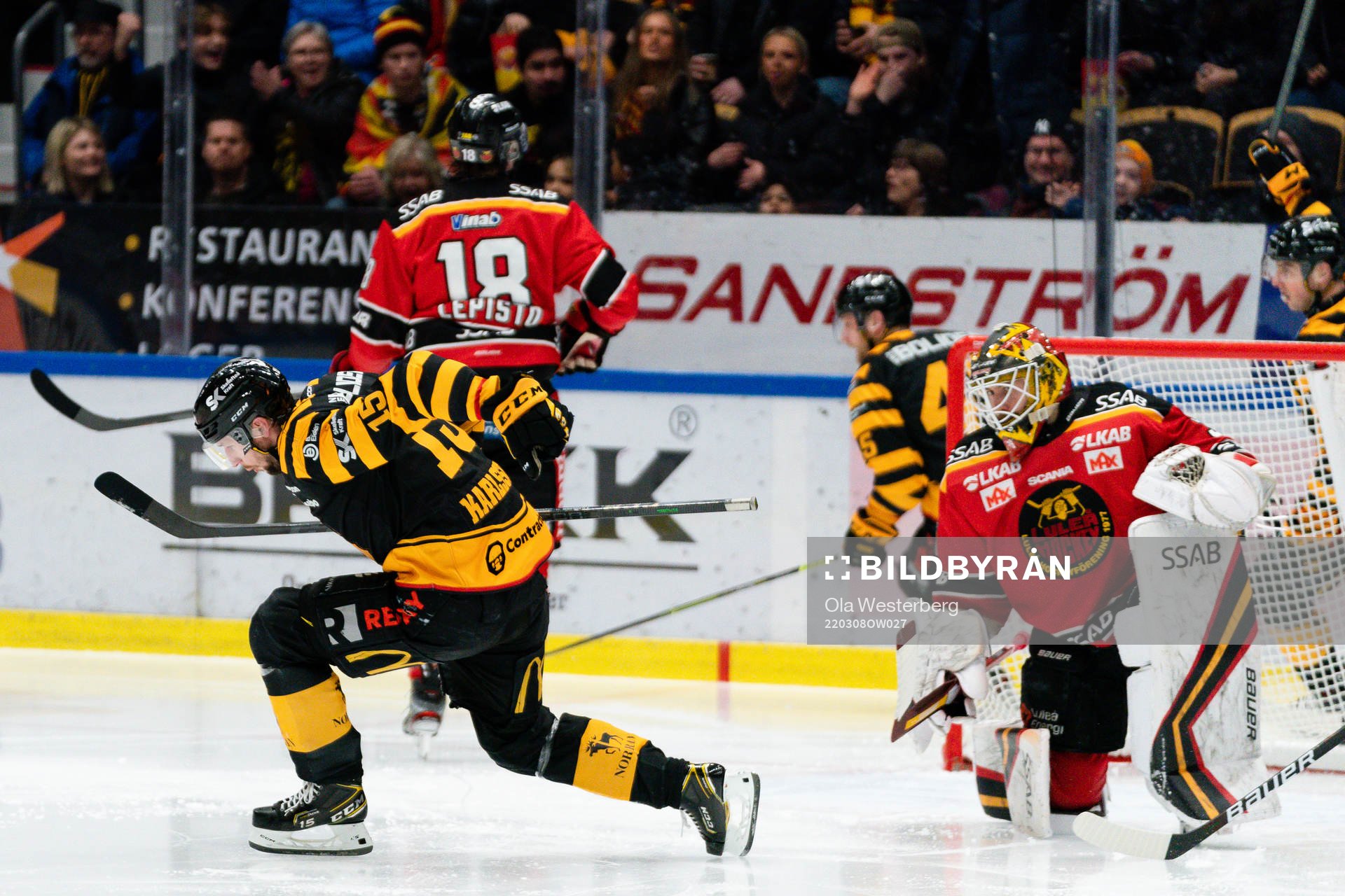 Skellefteås Melker Karlsson jublar