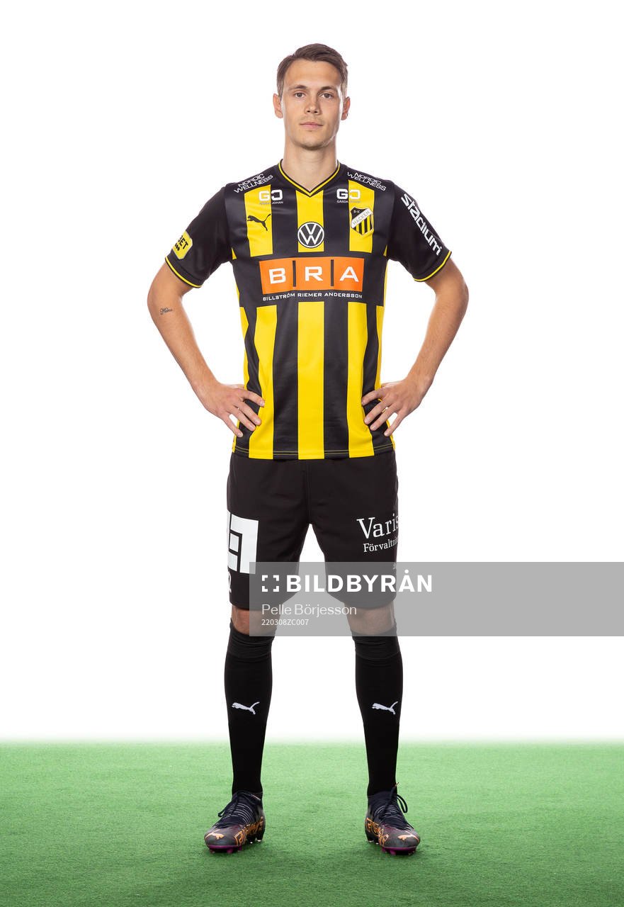 Häckens Tobias Carlsson