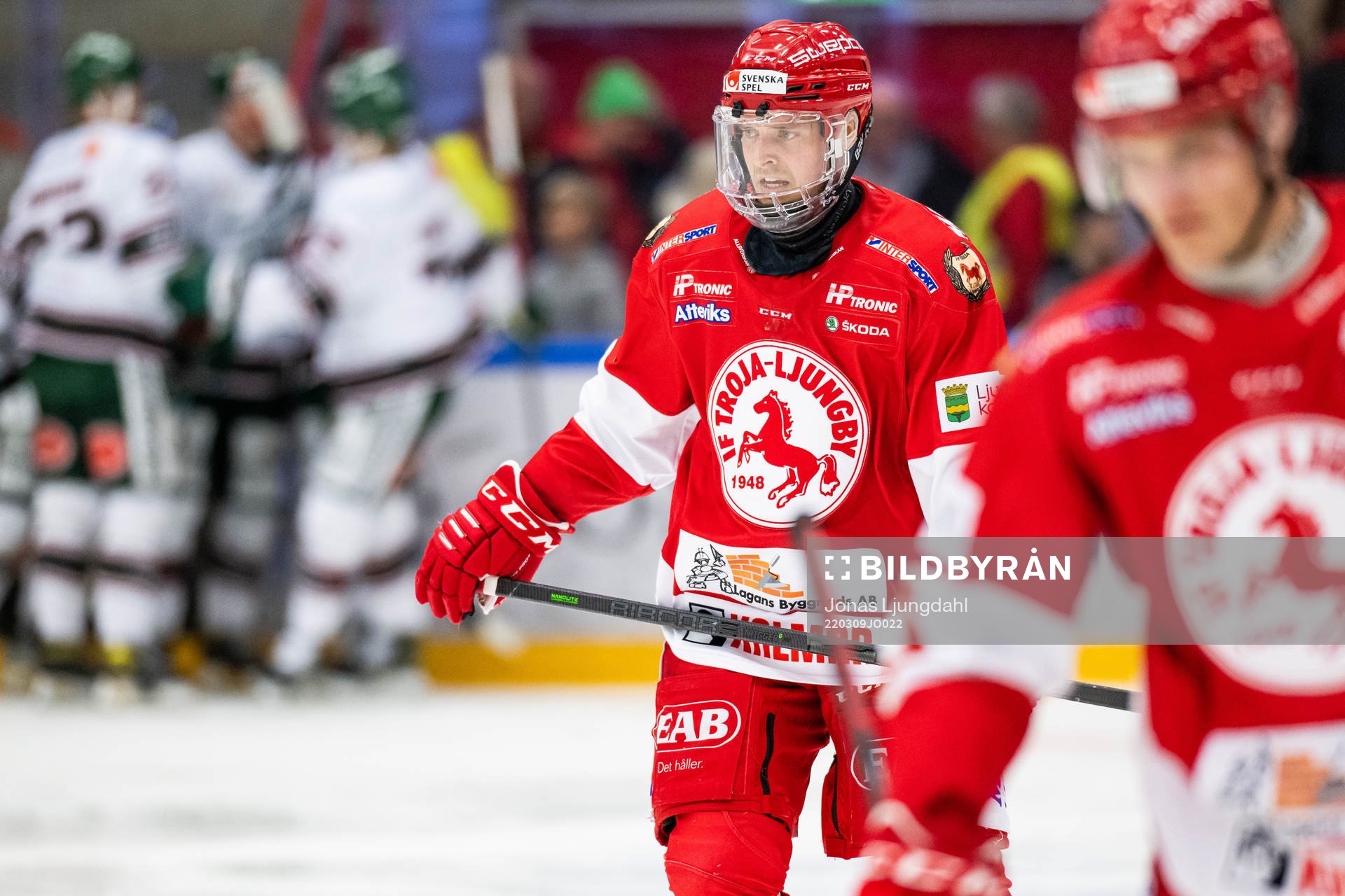 Troja/Ljungbys Niklas Enberg deppar