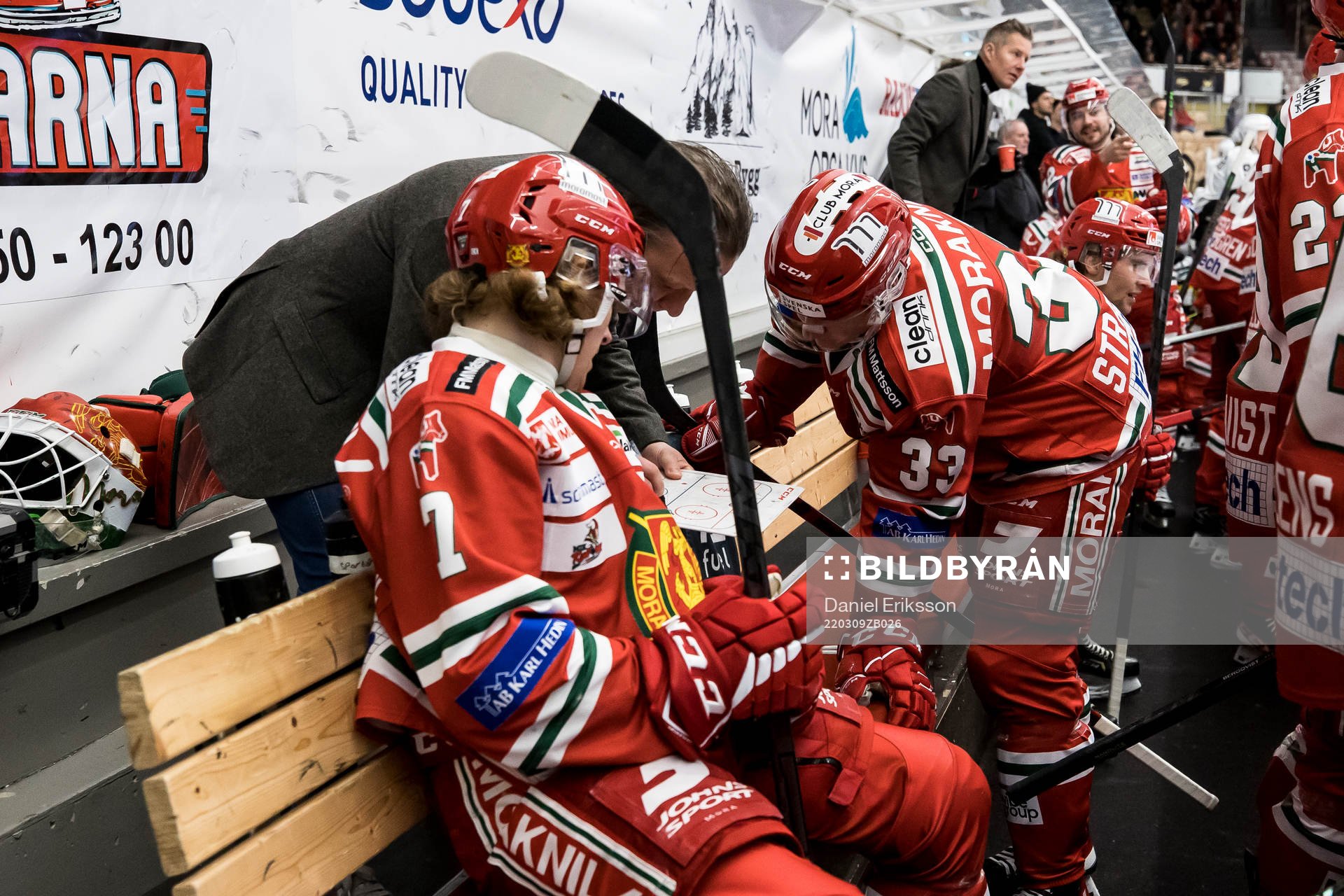 Moras assisterande tränare Örjan Lindmark och Moras Isak