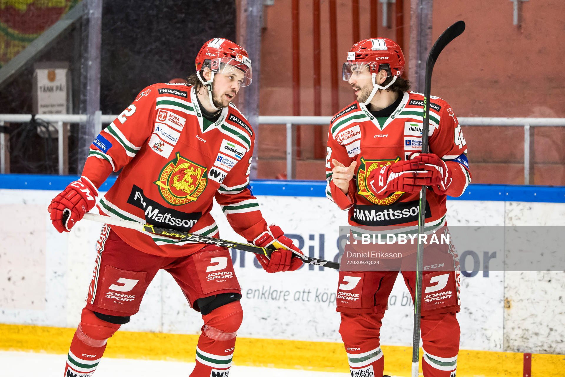 Moras Måns Carlsson och Moras Alexandre Lavoie